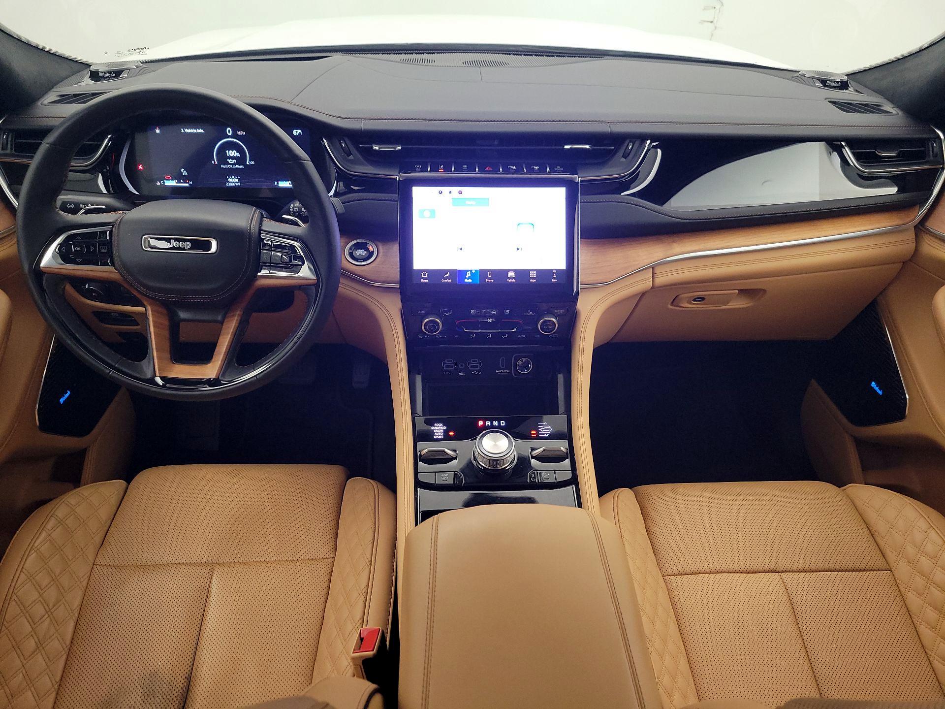 Thumbnail: 2025 Jeep Grand Cherokee - 9