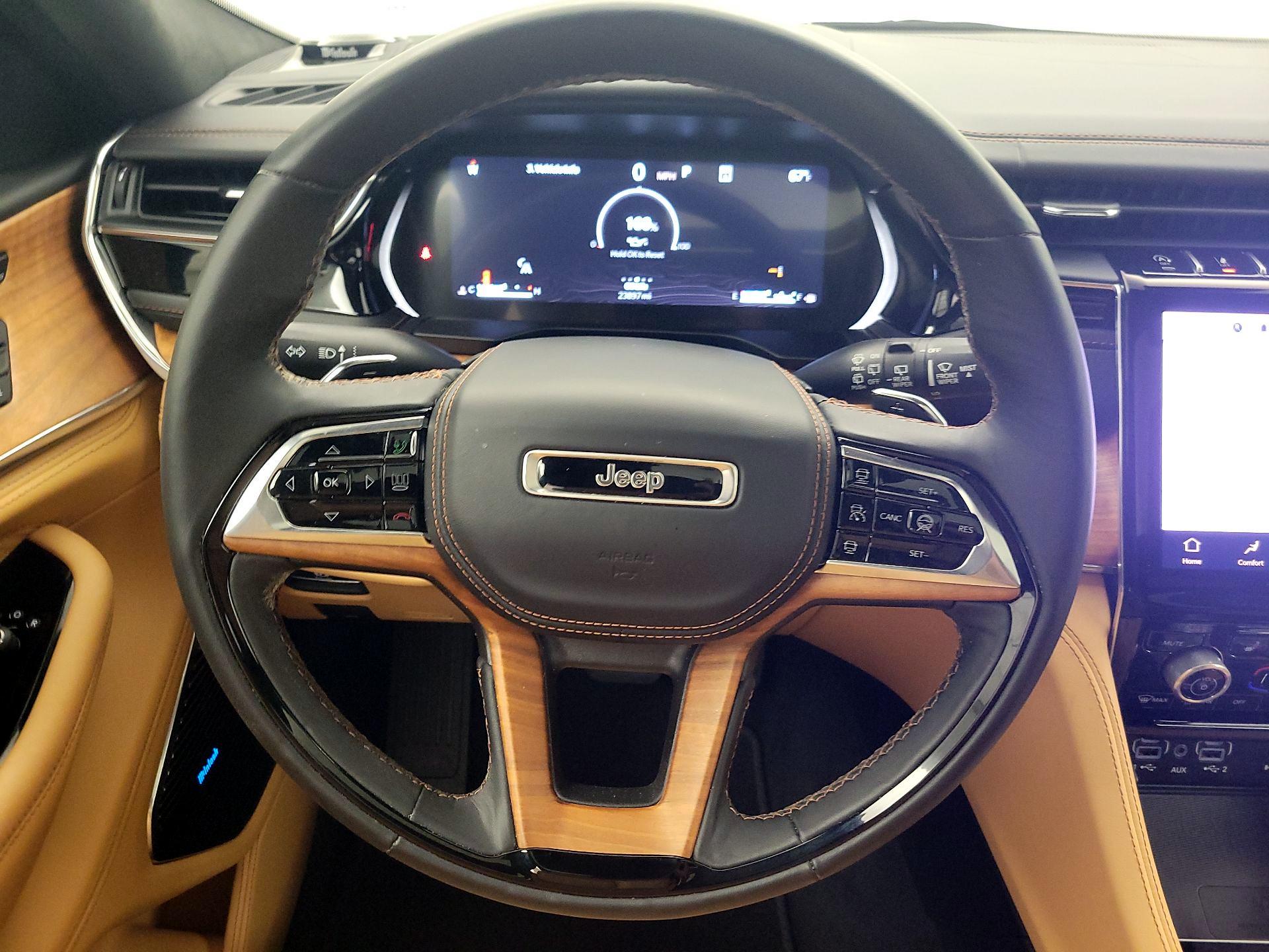 Thumbnail: 2025 Jeep Grand Cherokee - 10