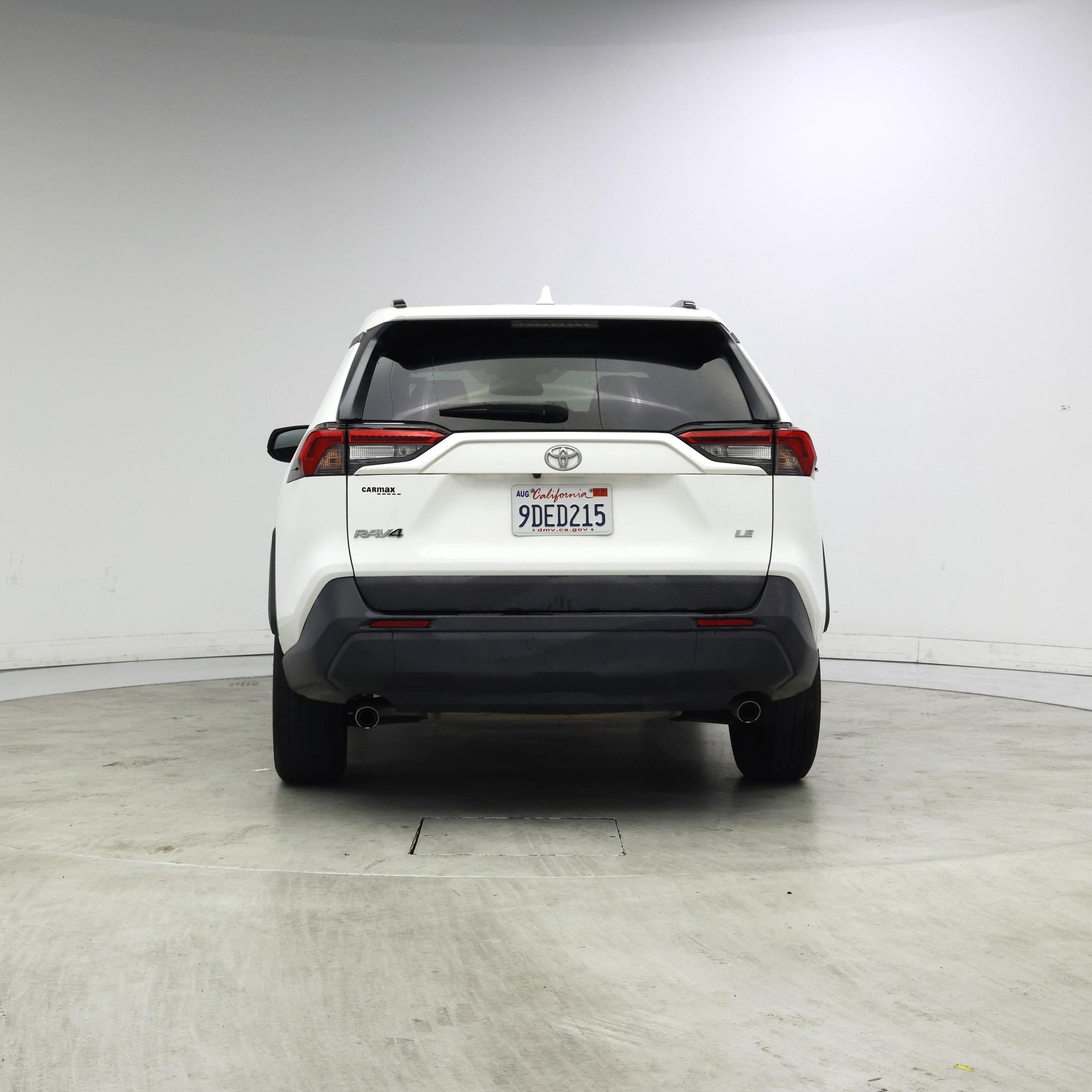 Thumbnail: 2021 Toyota RAV4 - 6