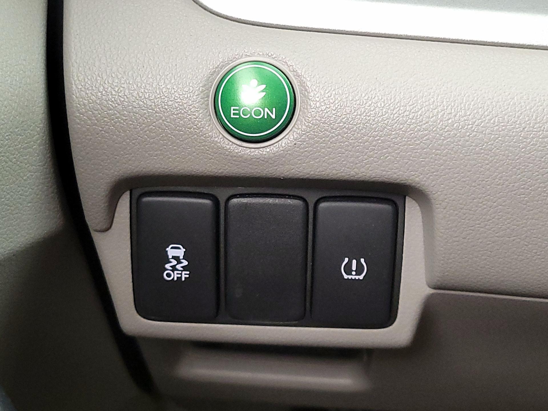 Thumbnail: 2014 Honda CR-V - 13