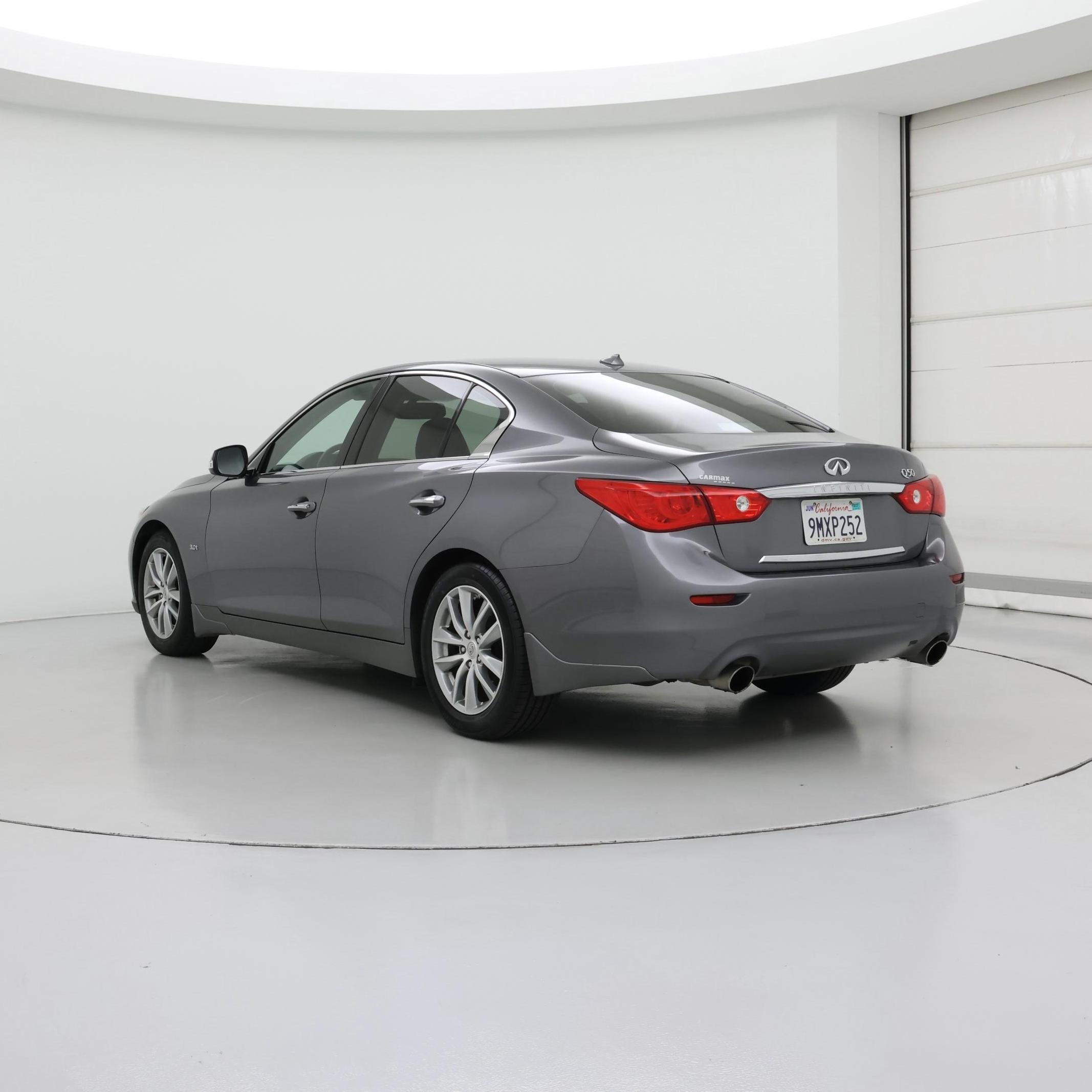 Thumbnail: 2016 INFINITI Q50 - 2