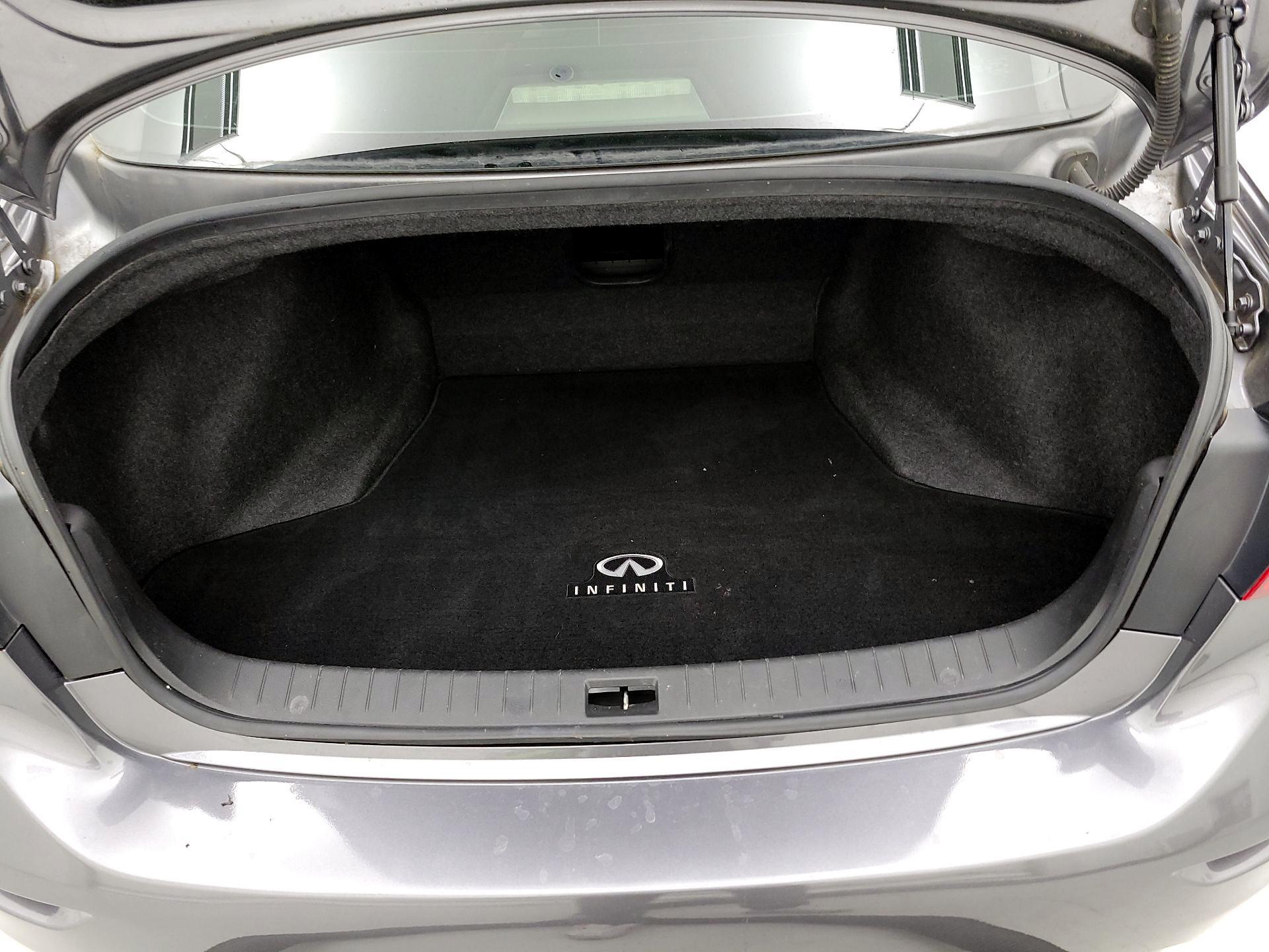 Thumbnail: 2016 INFINITI Q50 - 20