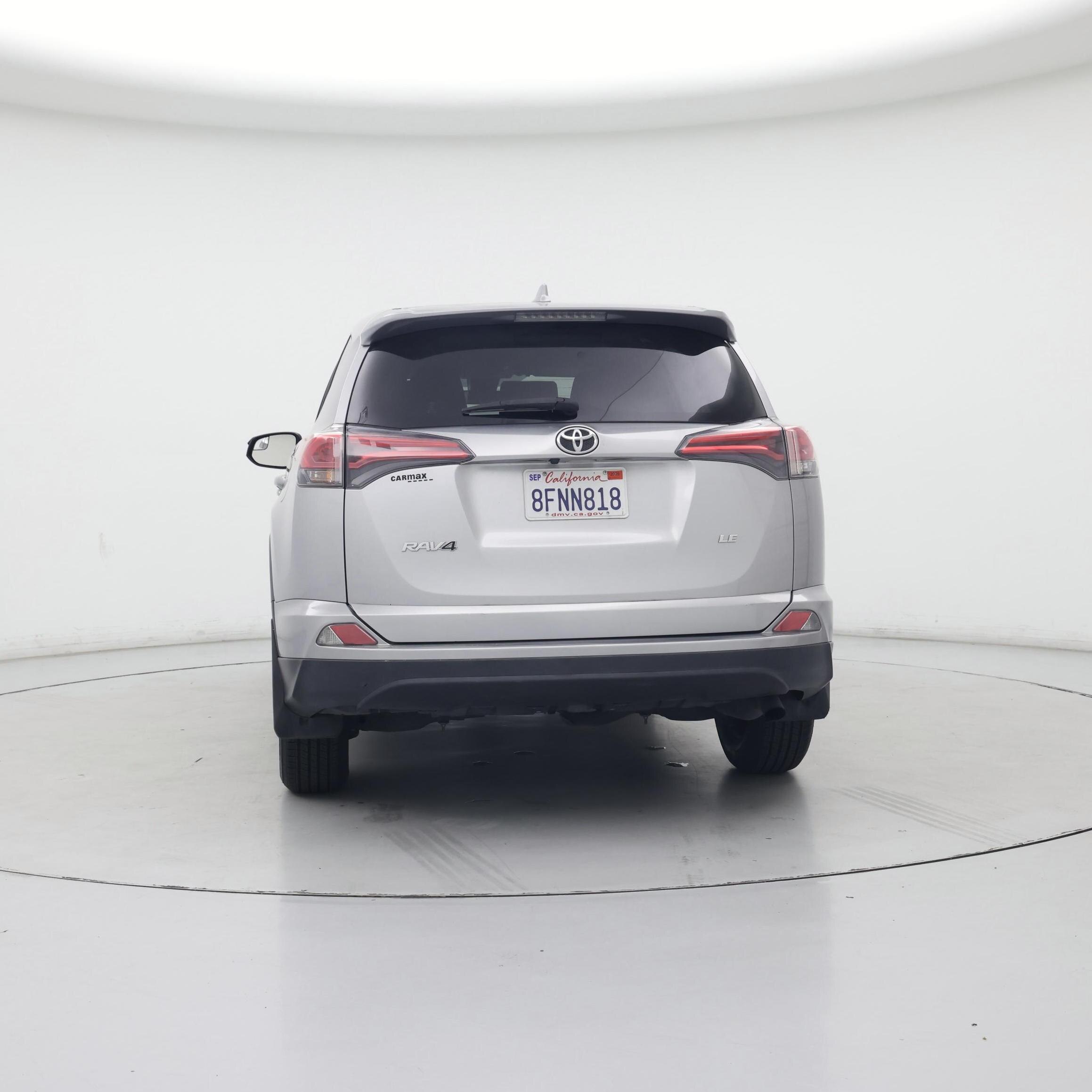 Thumbnail: 2018 Toyota RAV4 - 6