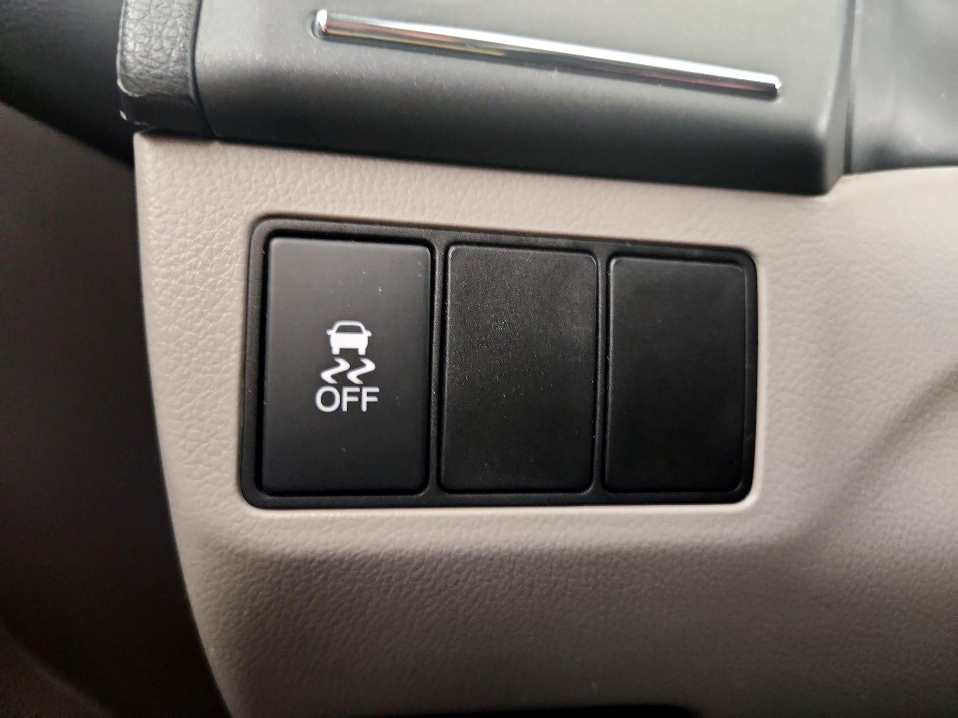 Thumbnail: 2015 Honda Civic - 13