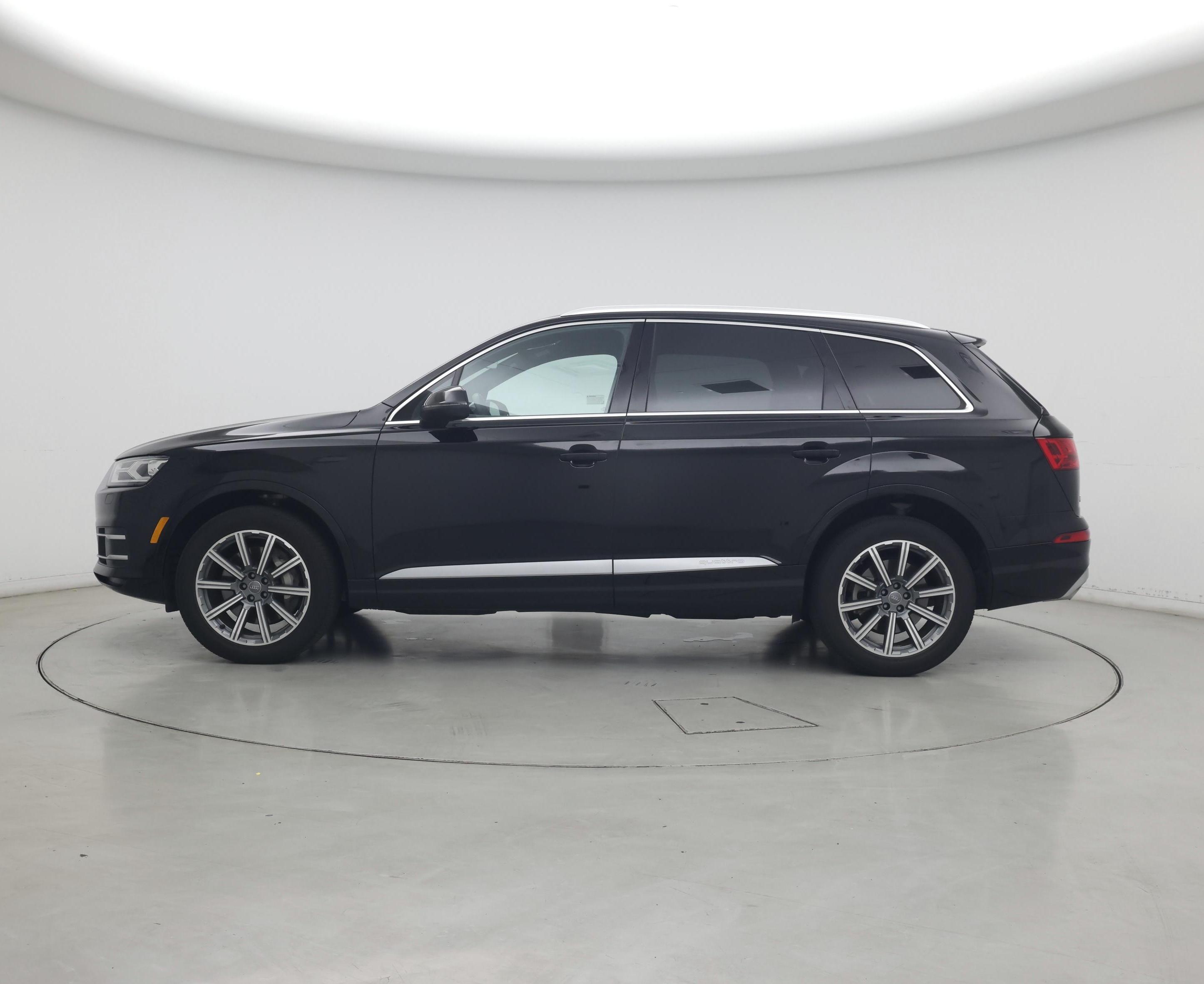 Thumbnail: 2019 Audi Q7 - 3