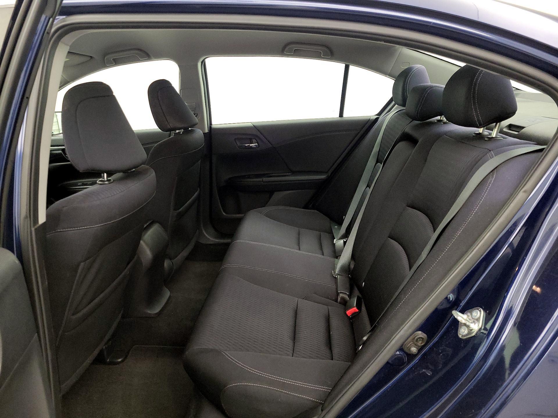 Thumbnail: 2015 Honda Accord - 19