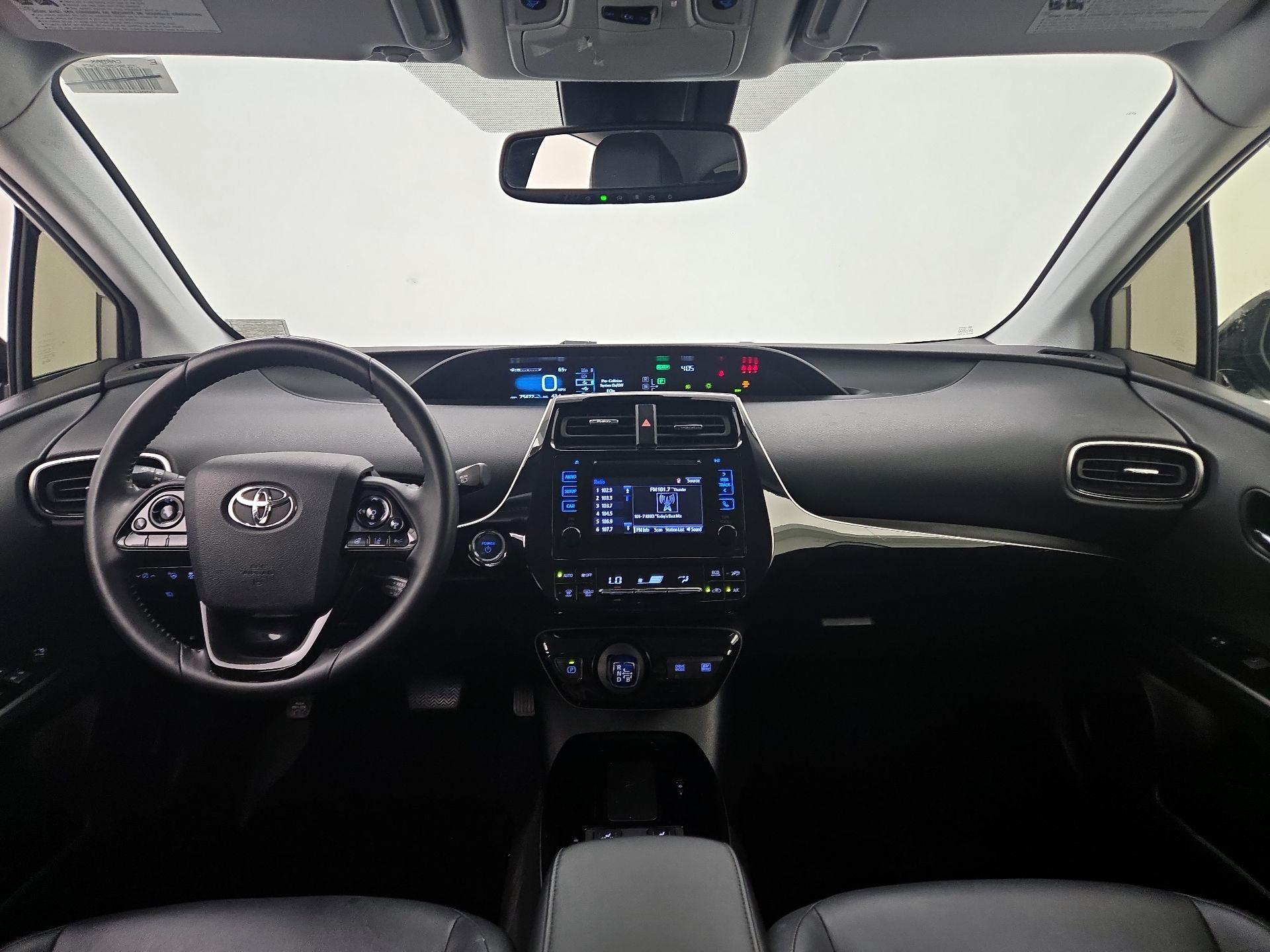 Thumbnail: 2019 Toyota Prius - 9