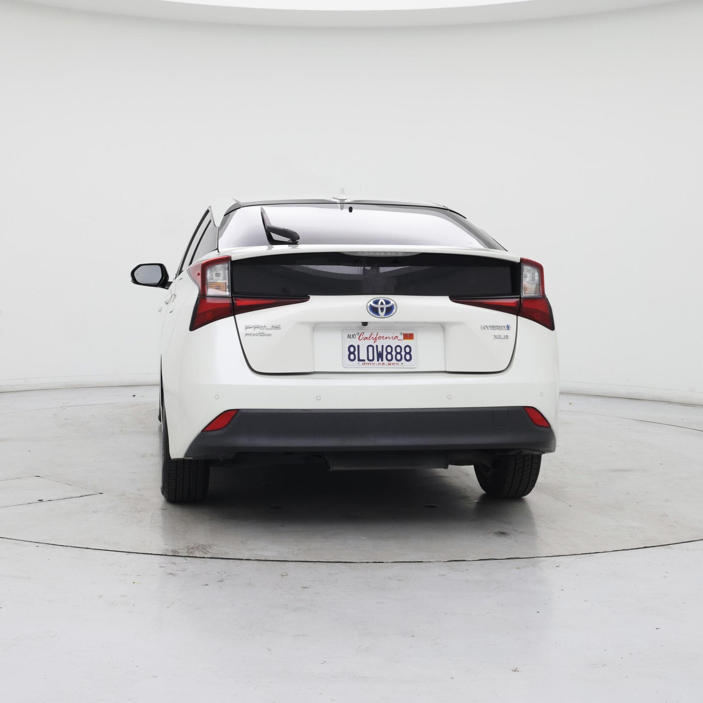 Thumbnail: 2019 Toyota Prius - 6