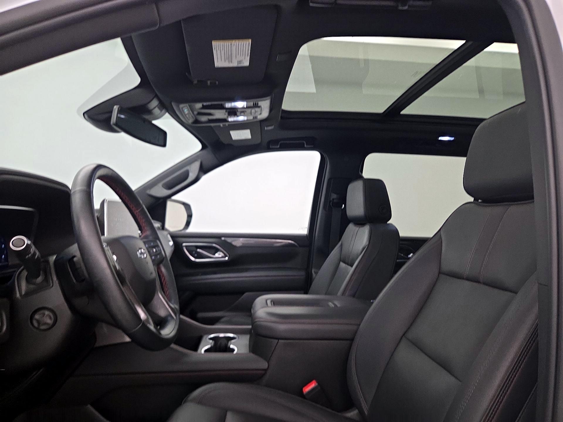 Thumbnail: 2023 Chevrolet Suburban - 20
