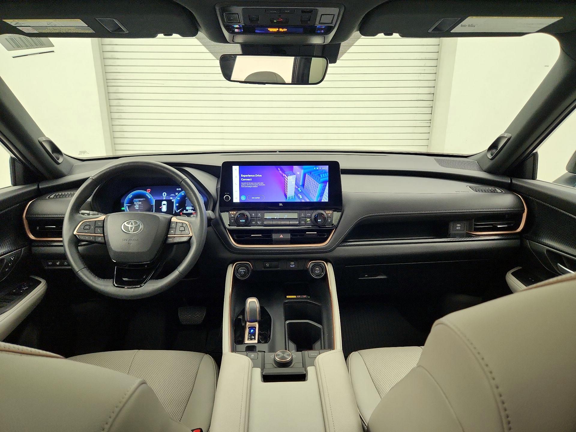 Thumbnail: 2024 Toyota Highlander - 9