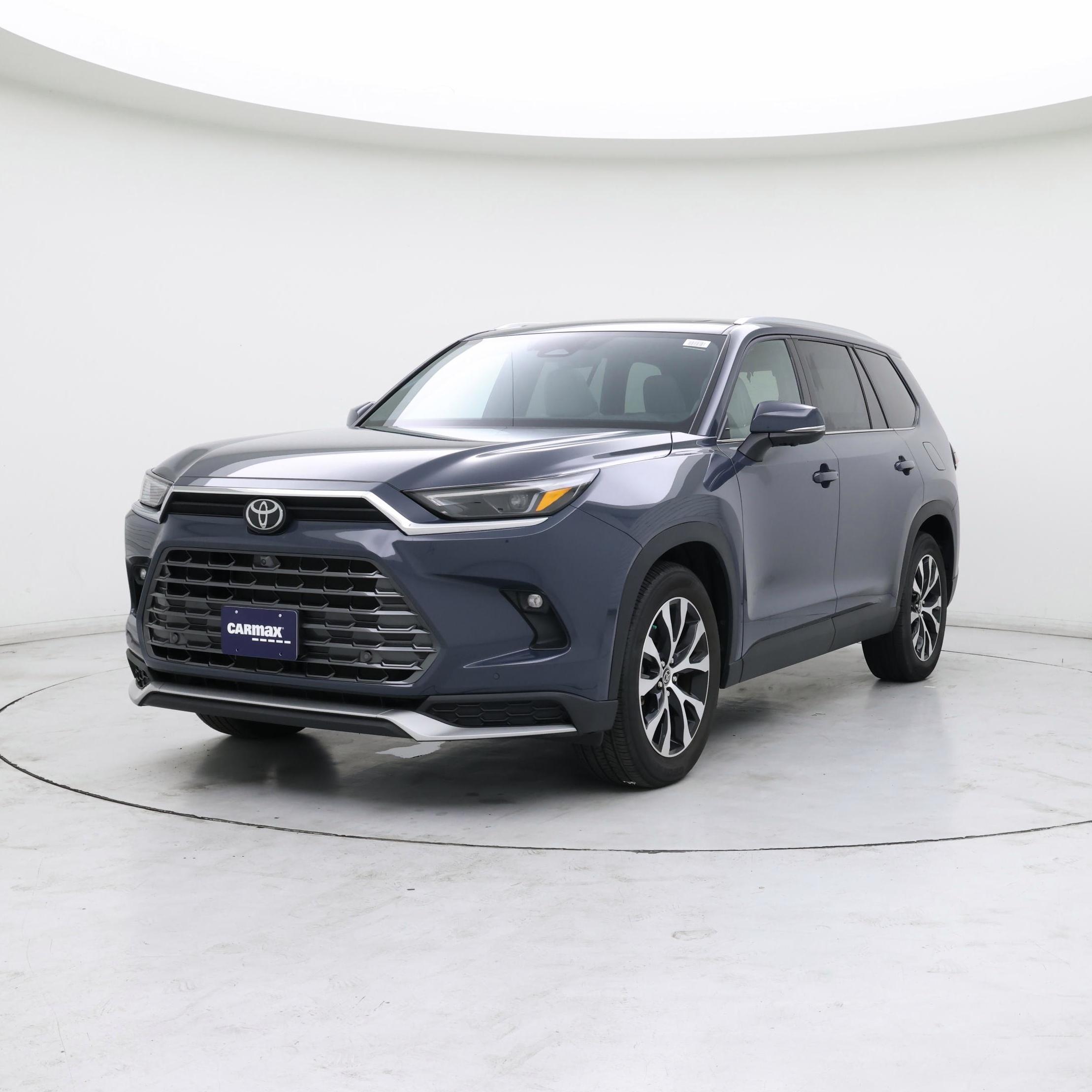 Thumbnail: 2024 Toyota Highlander - 4