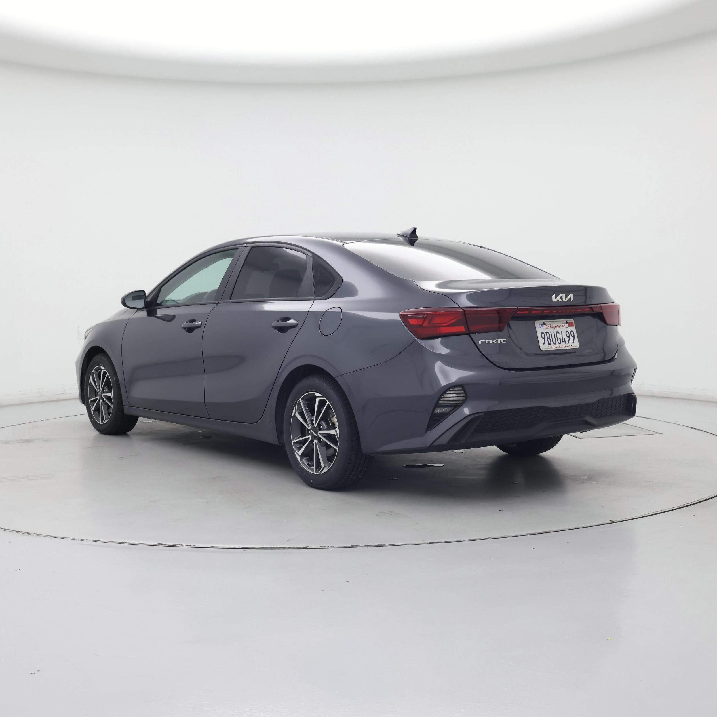 Thumbnail: 2022 Kia Forte - 2
