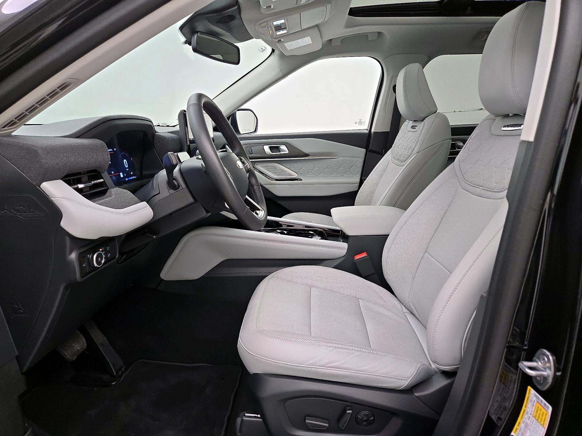 Thumbnail: 2025 Ford Explorer - 11