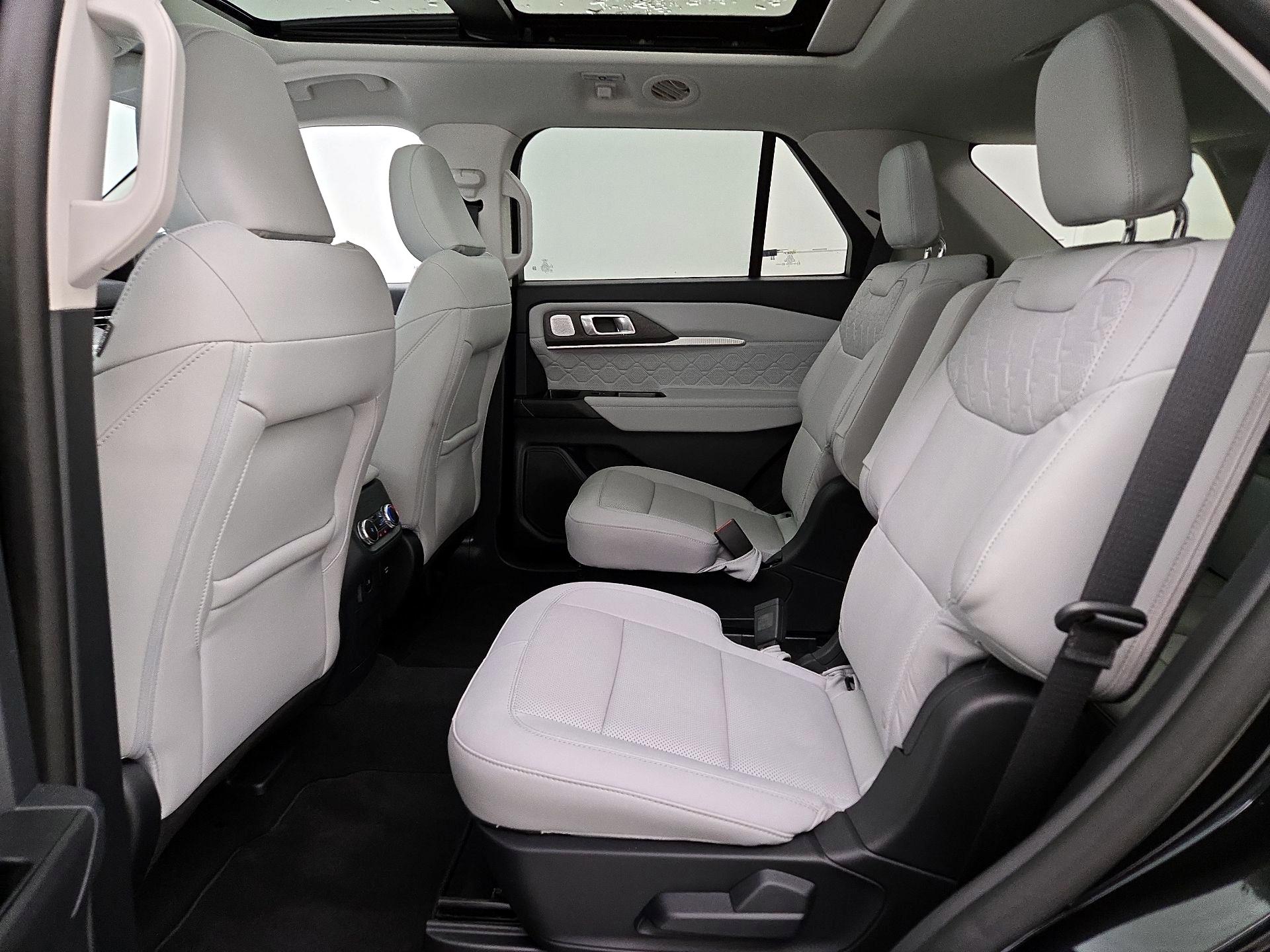 Thumbnail: 2025 Ford Explorer - 20