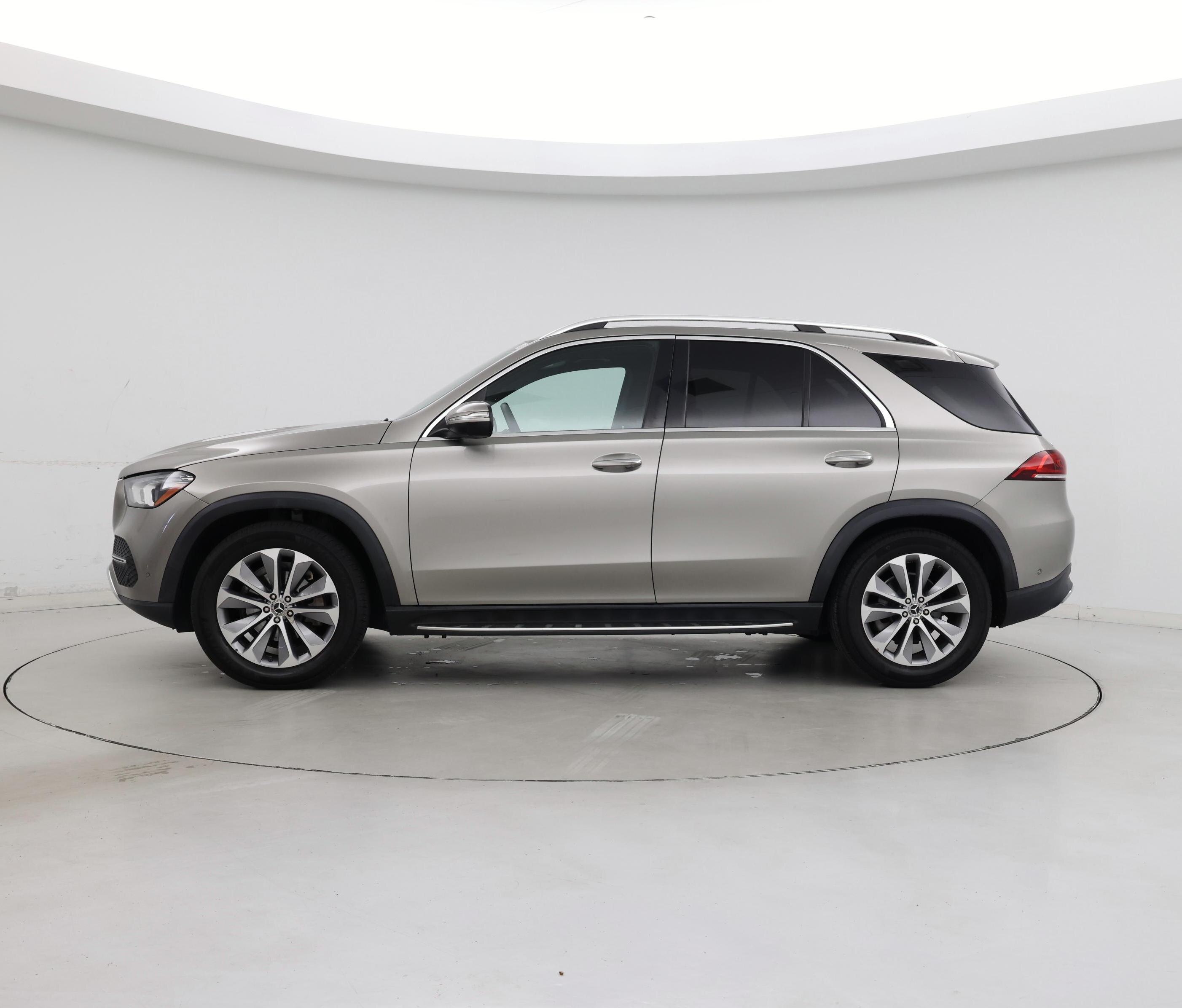 Thumbnail: 2020 Mercedes-Benz GLE - 3