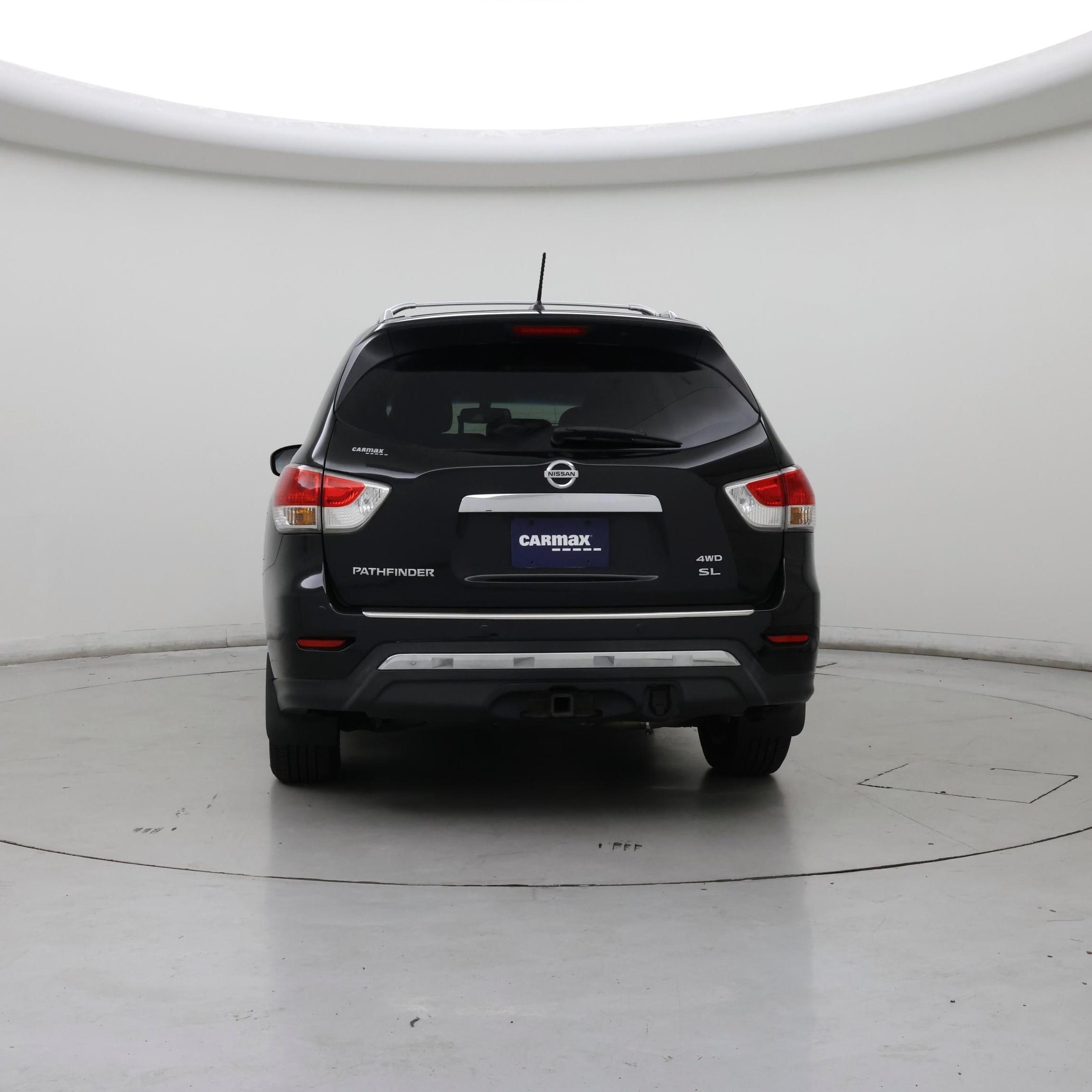 Thumbnail: 2016 Nissan Pathfinder - 6