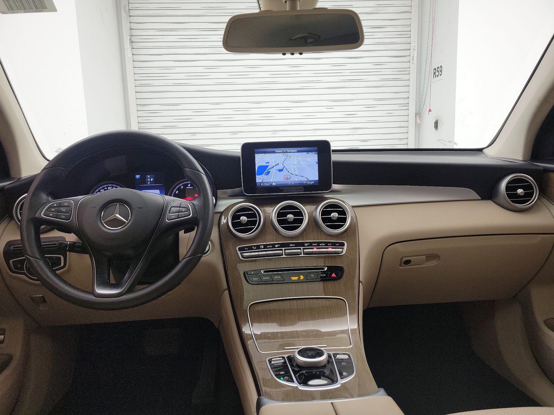 Thumbnail: 2018 Mercedes-Benz GLC - 9
