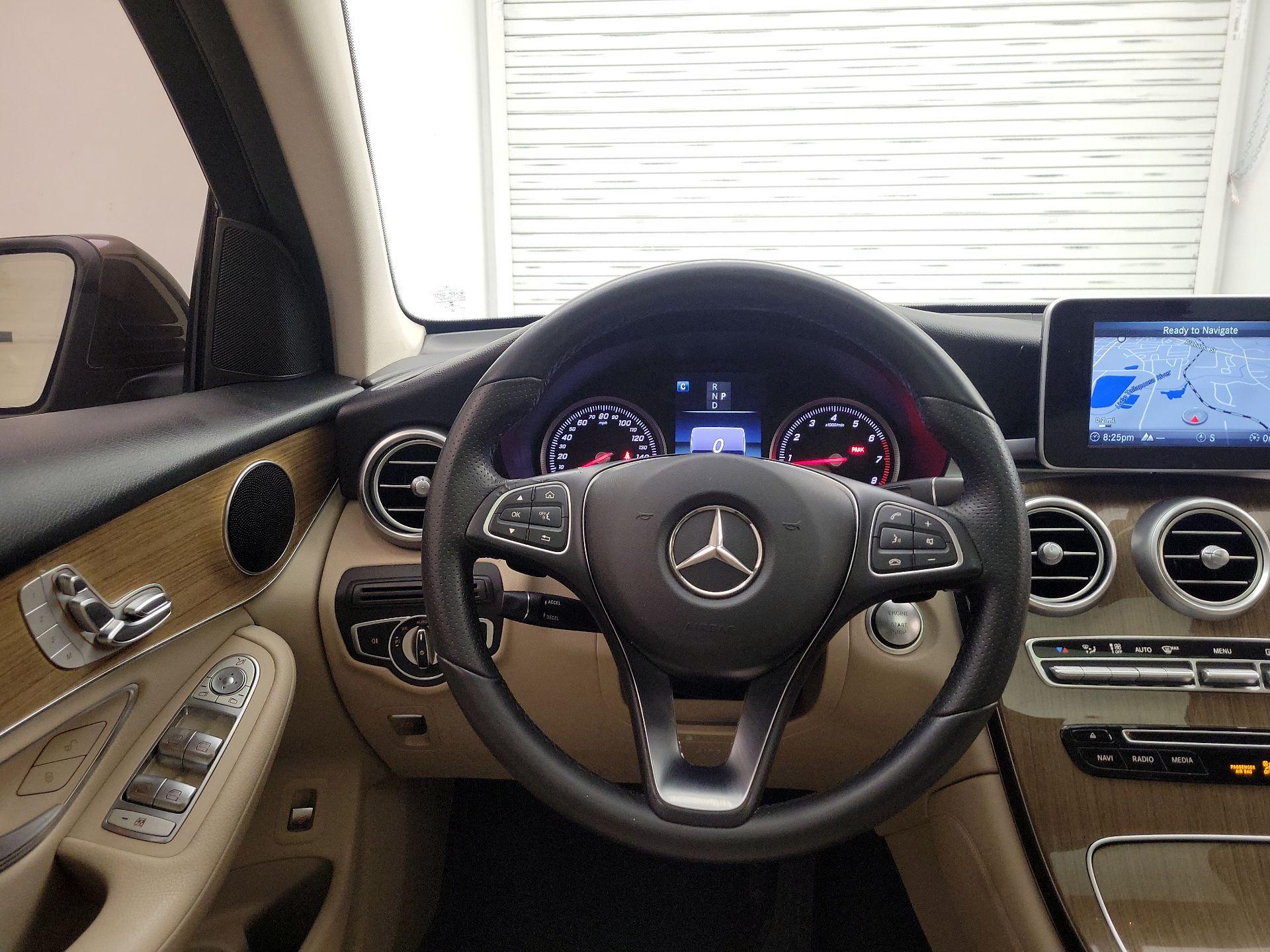 Thumbnail: 2018 Mercedes-Benz GLC - 10