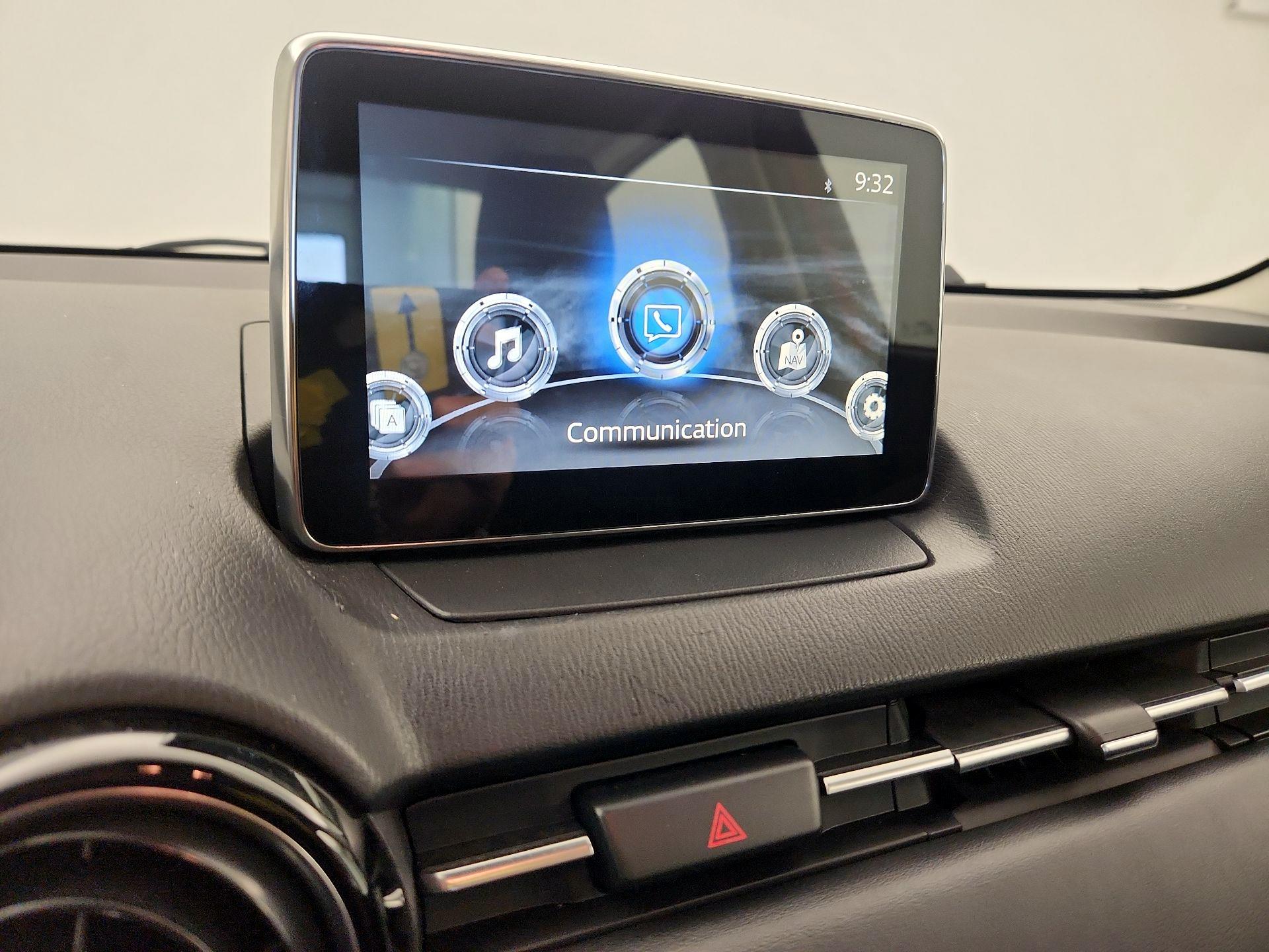 Thumbnail: 2017 Toyota Yaris iA - 15