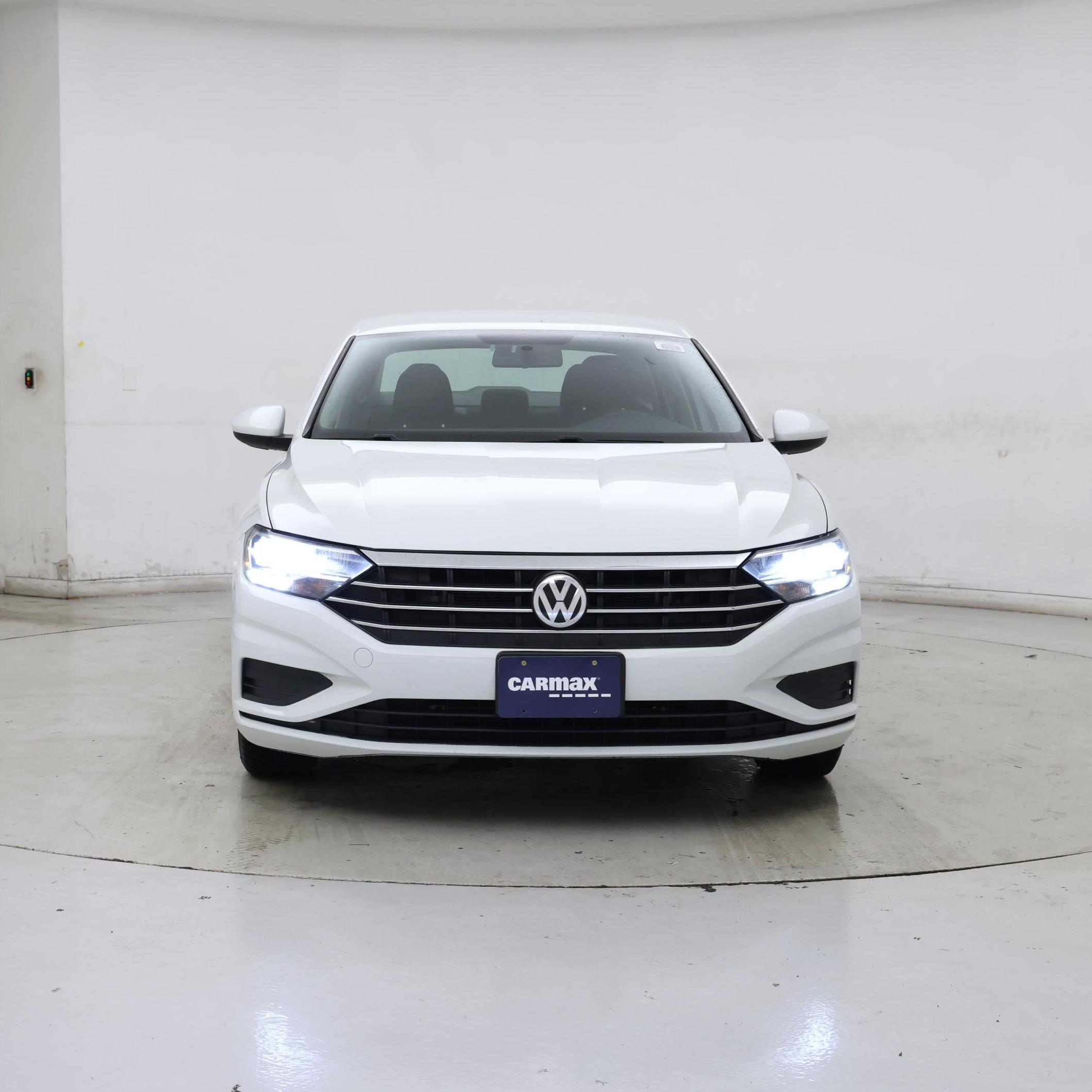 Thumbnail: 2019 Volkswagen Jetta - 5