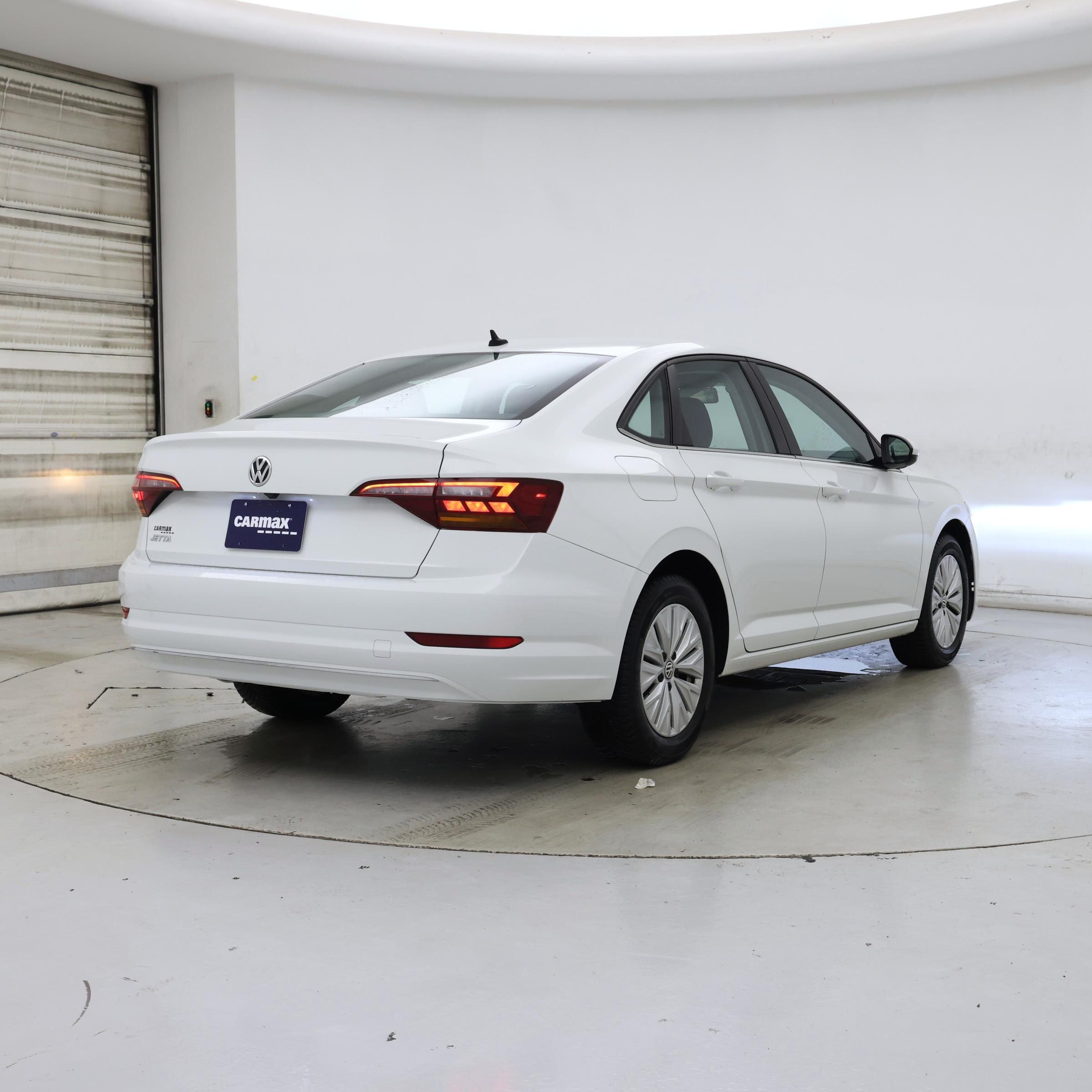 Thumbnail: 2019 Volkswagen Jetta - 8