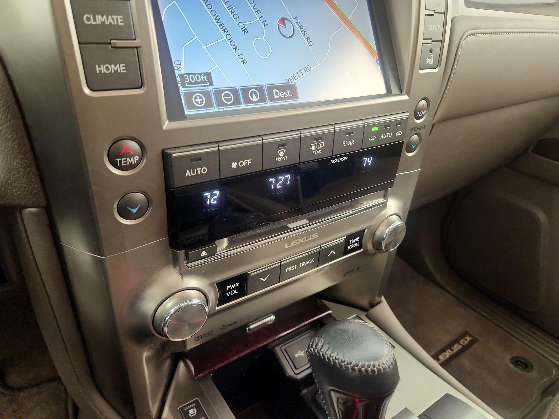 Thumbnail: 2014 Lexus GX - 17