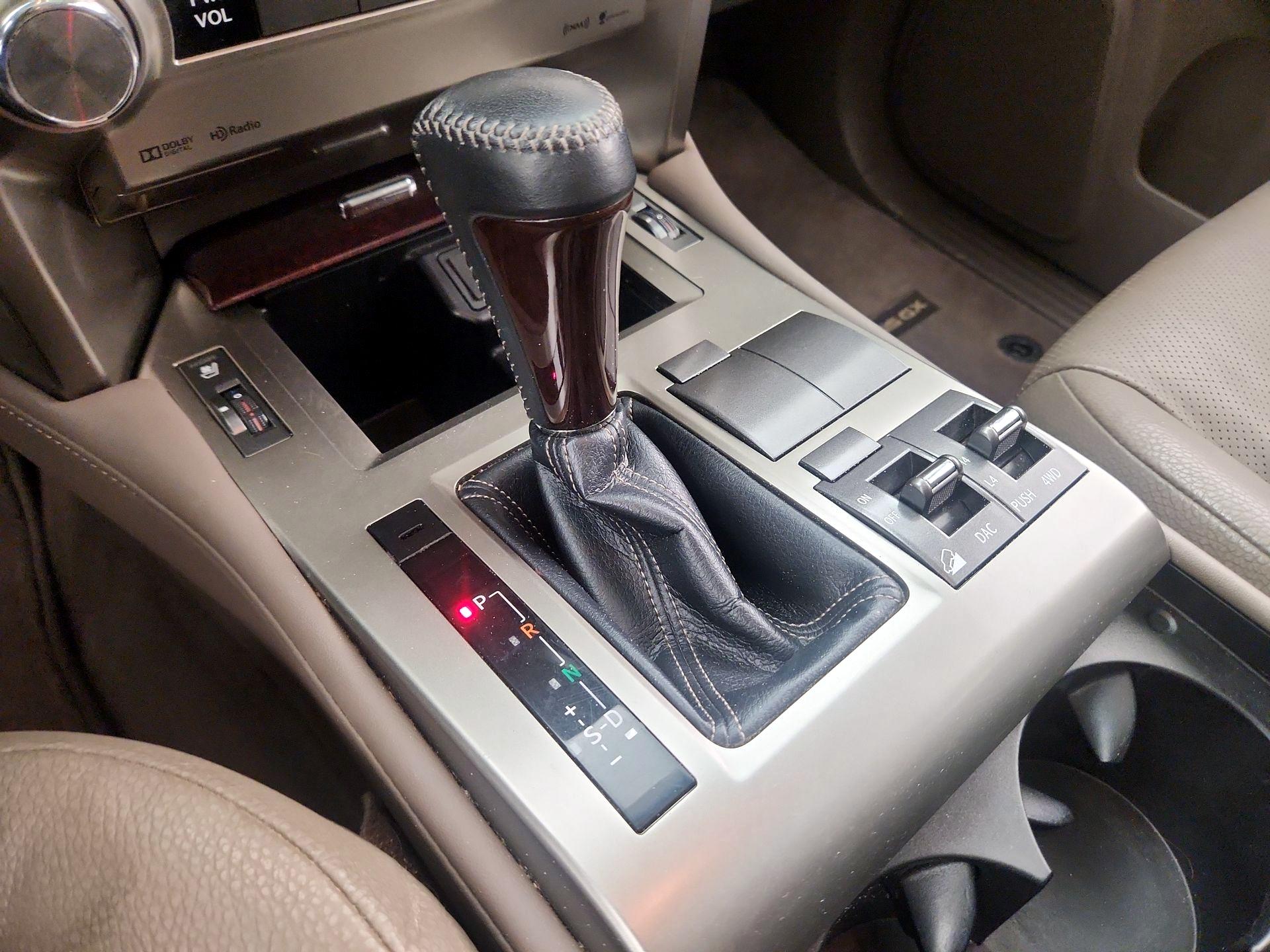 Thumbnail: 2014 Lexus GX - 18