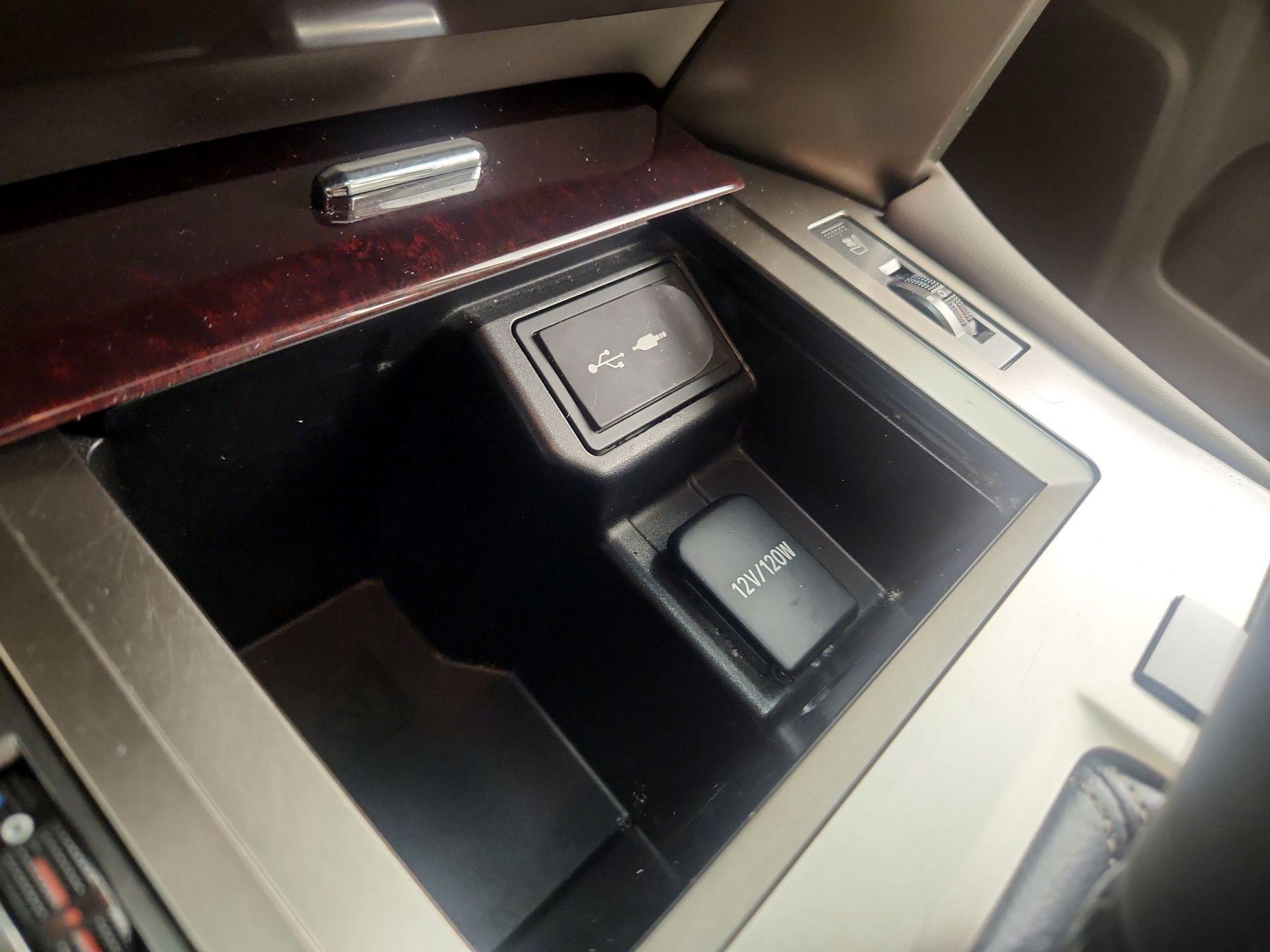 Thumbnail: 2014 Lexus GX - 19