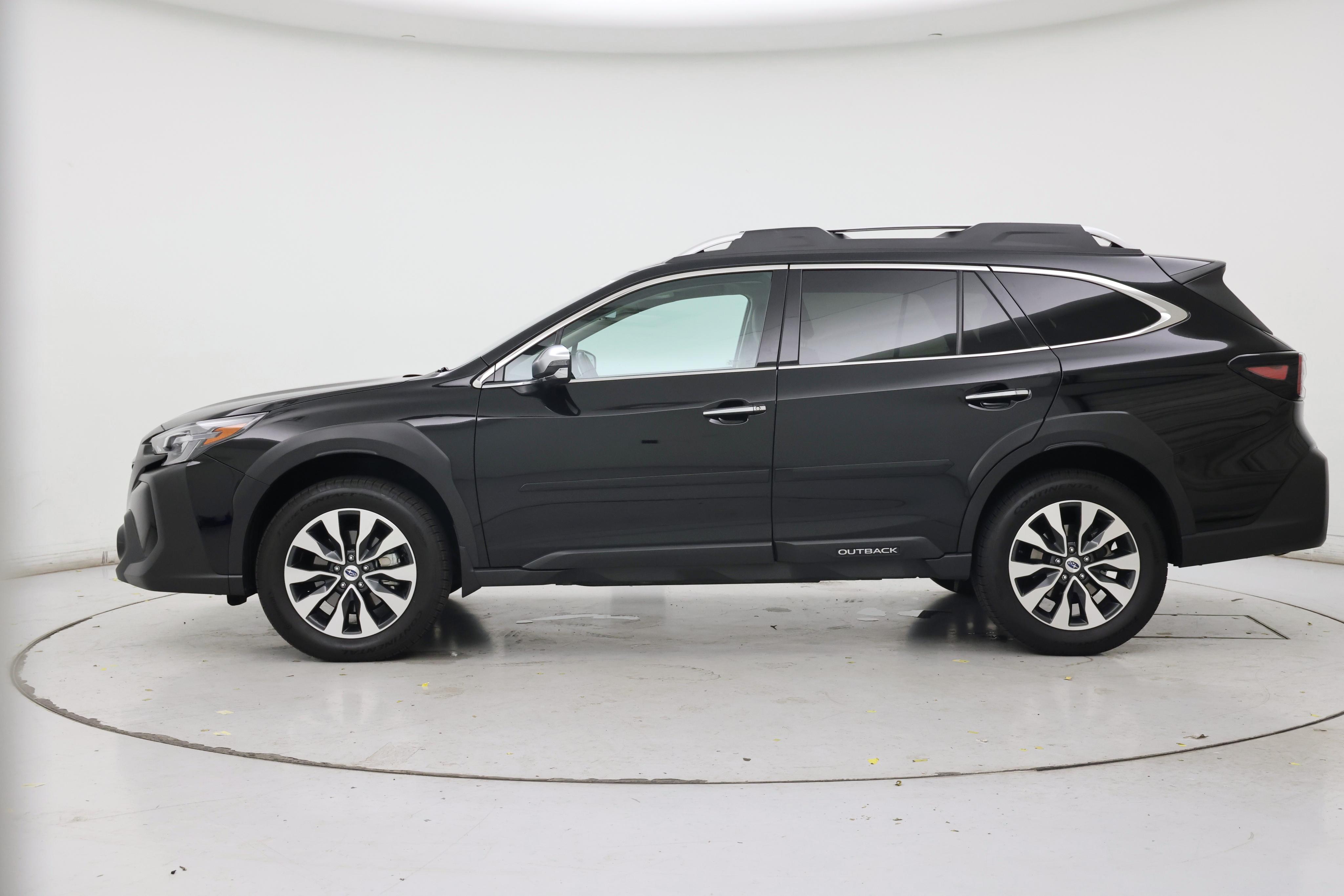 Thumbnail: 2023 Subaru Outback - 3