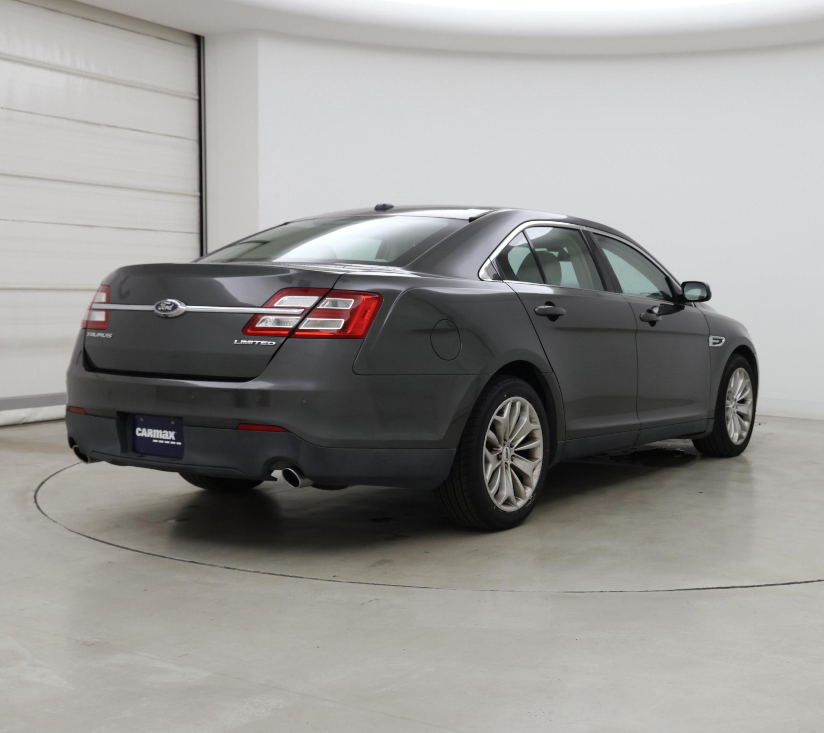 Thumbnail: 2017 Ford Taurus - 8