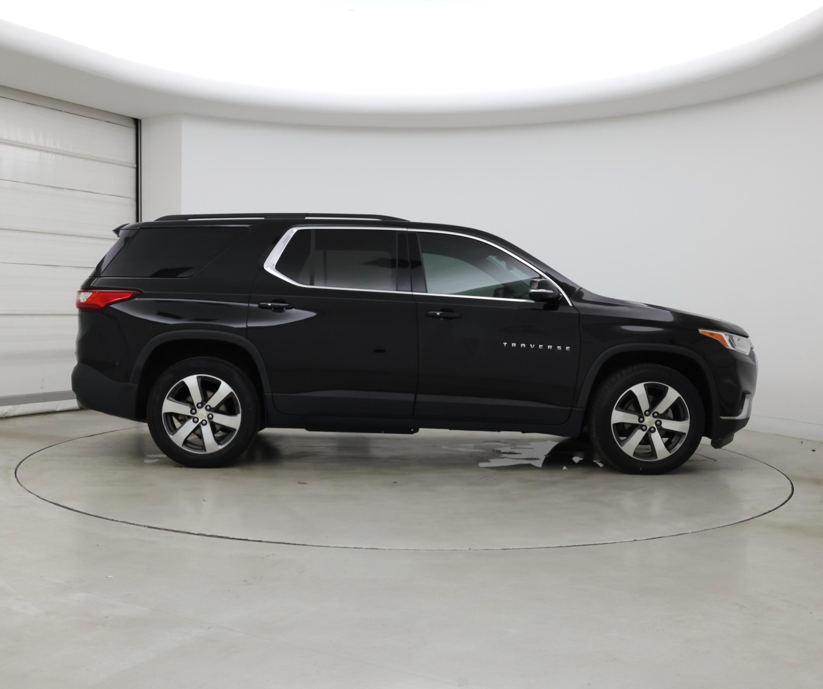 Thumbnail: 2020 Chevrolet Traverse - 7