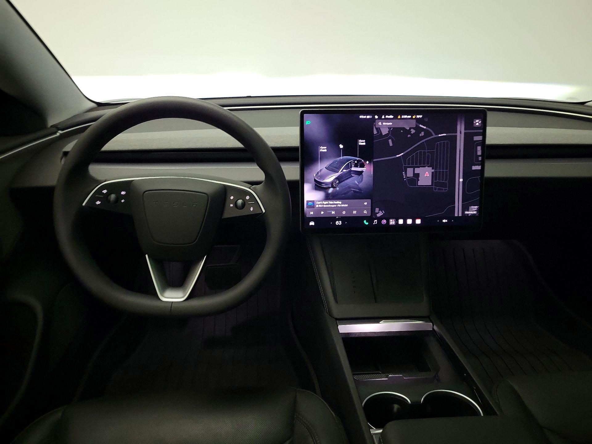 Thumbnail: 2025 Tesla Model 3 - 10