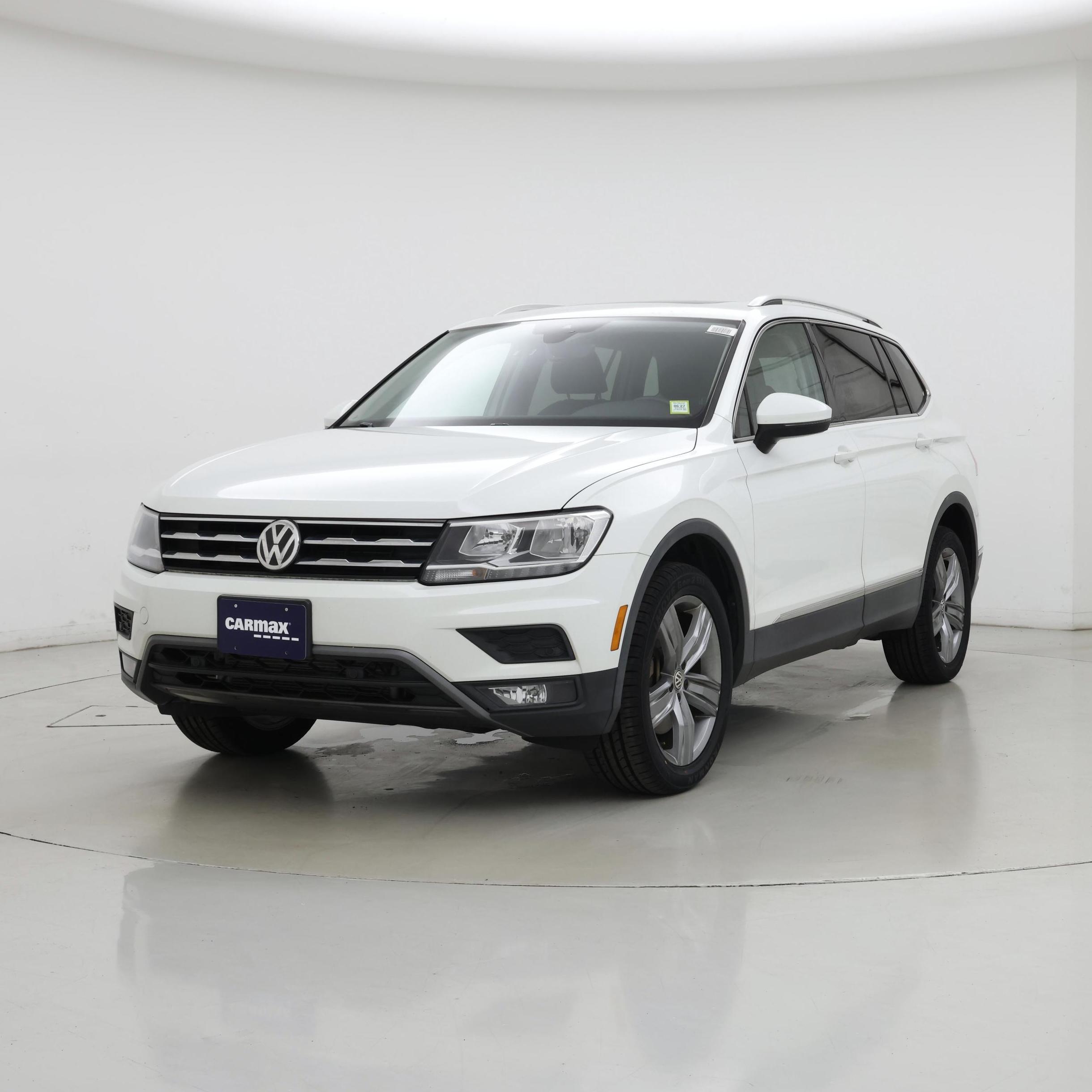 Thumbnail: 2020 Volkswagen Tiguan - 4