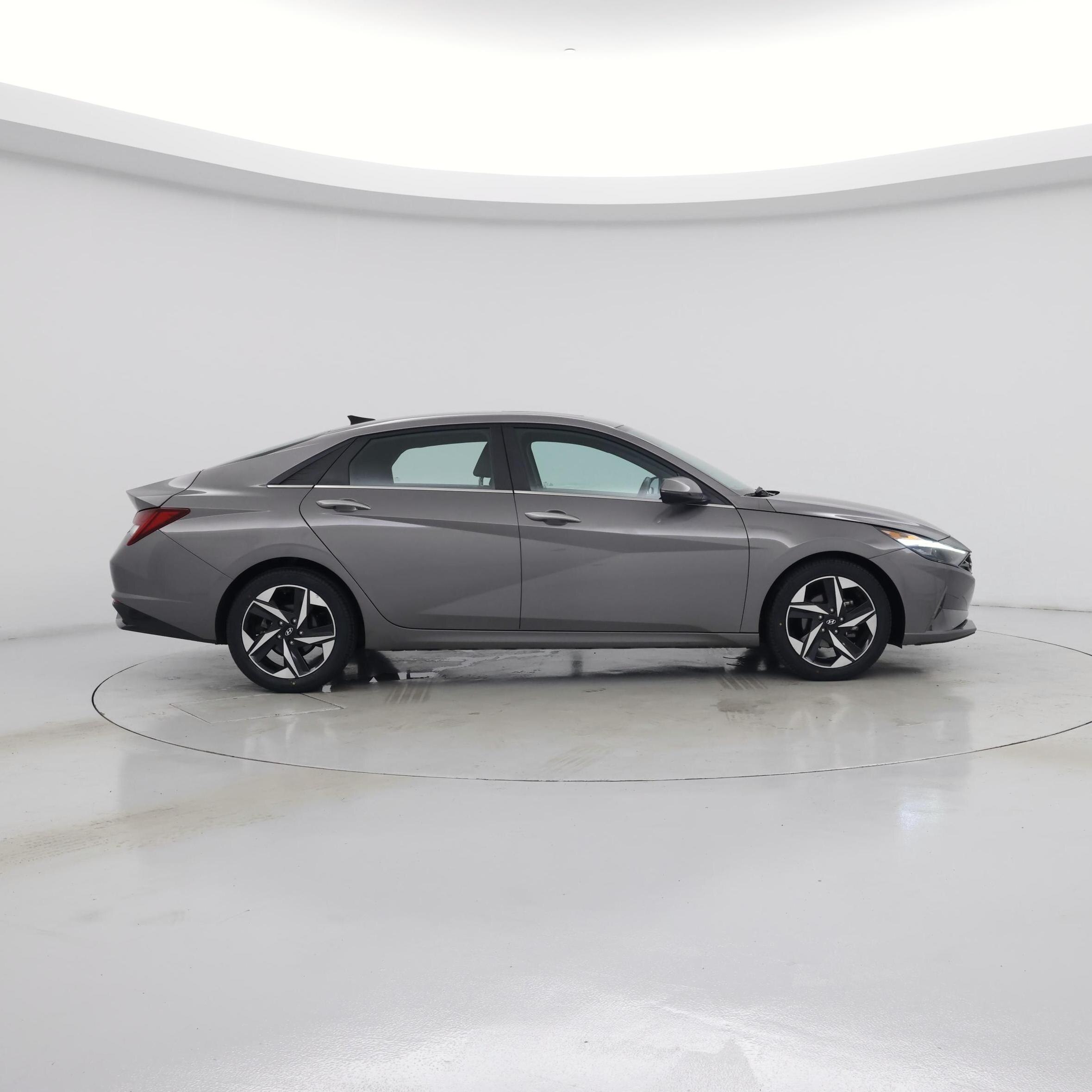 Thumbnail: 2021 Hyundai Elantra - 7