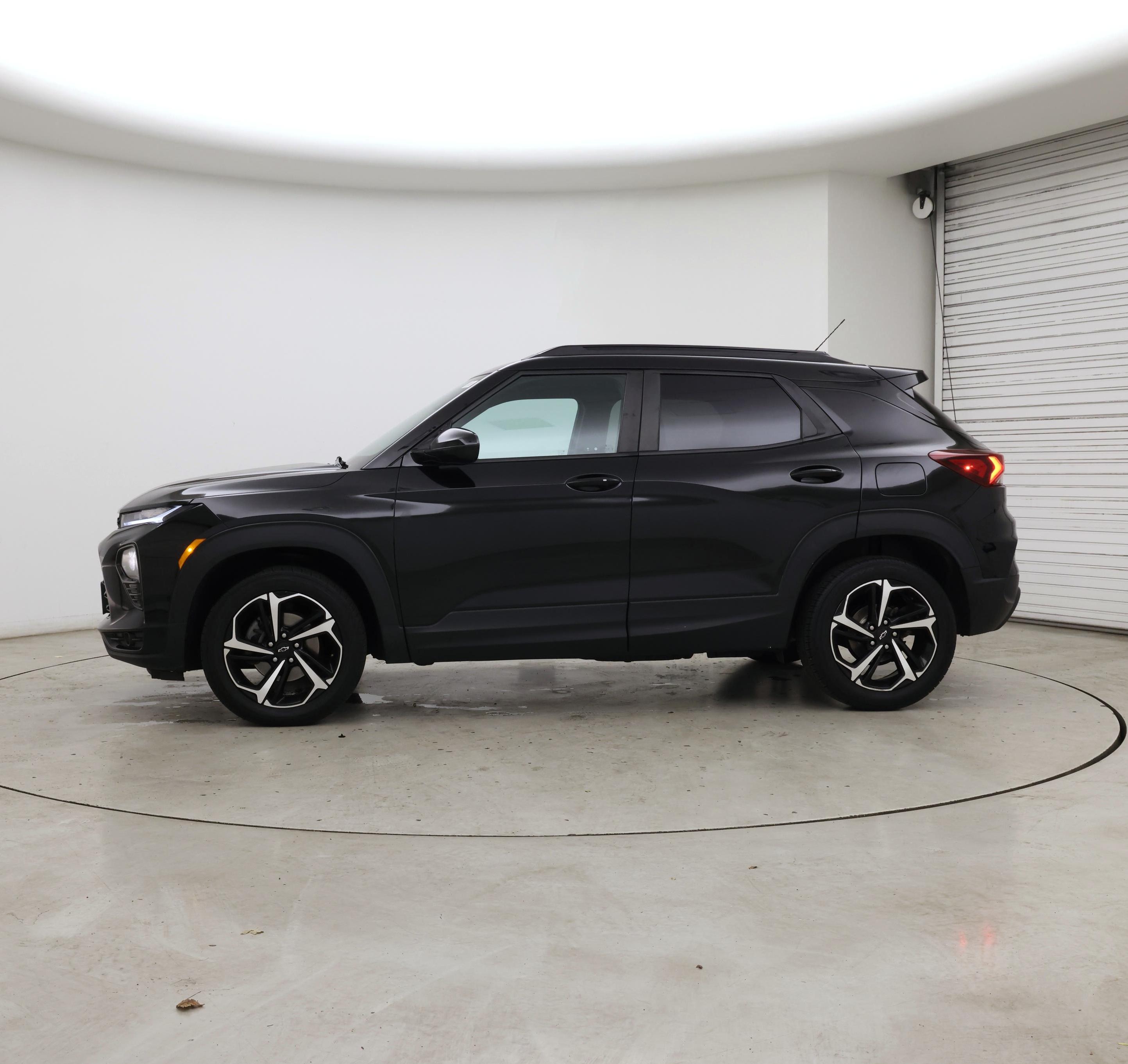 Thumbnail: 2022 Chevrolet TrailBlazer - 3