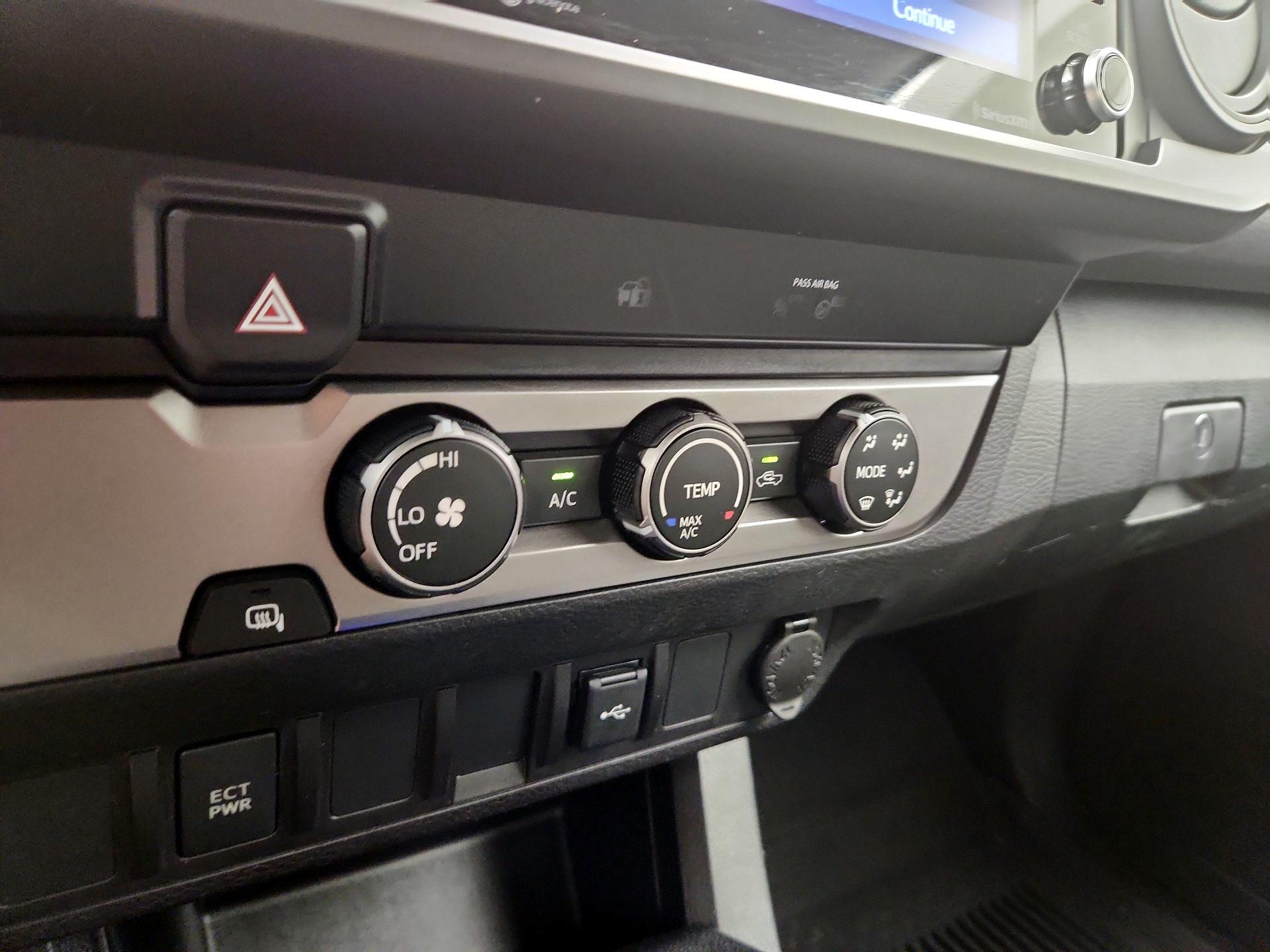Thumbnail: 2021 Toyota Tacoma - 16