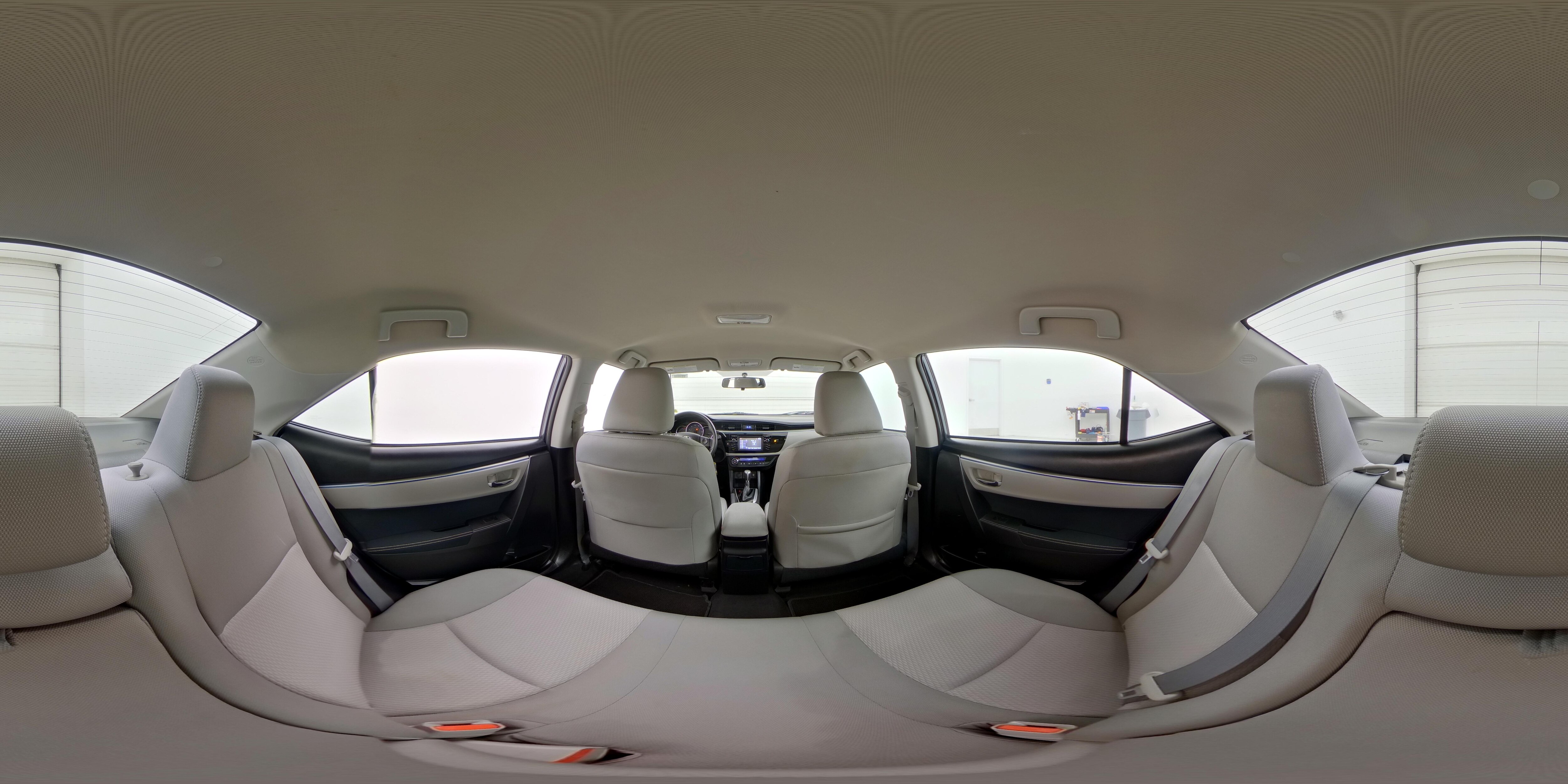 2015 Toyota Corolla LE - Photo 25