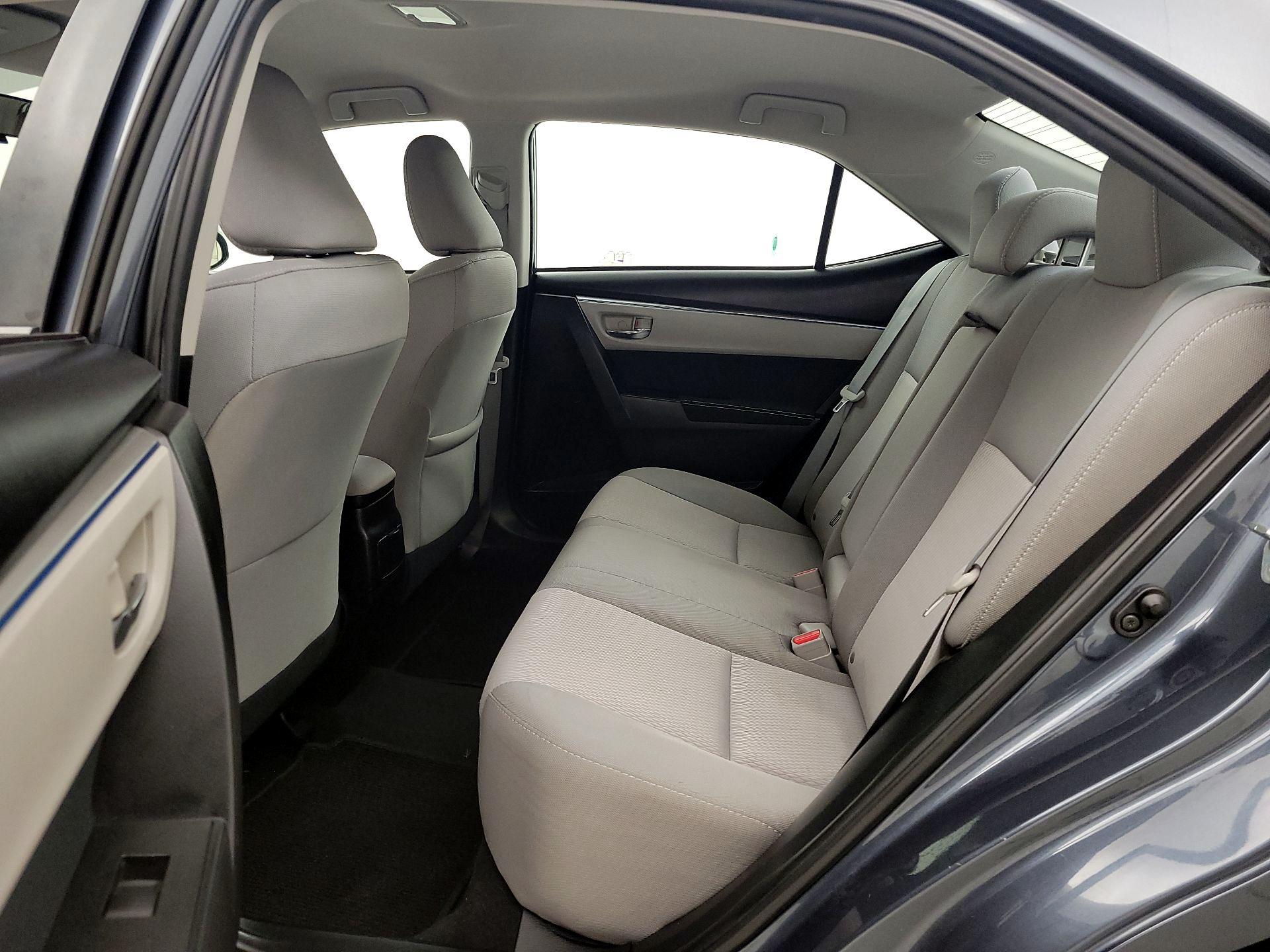 Thumbnail: 2015 Toyota Corolla - 19