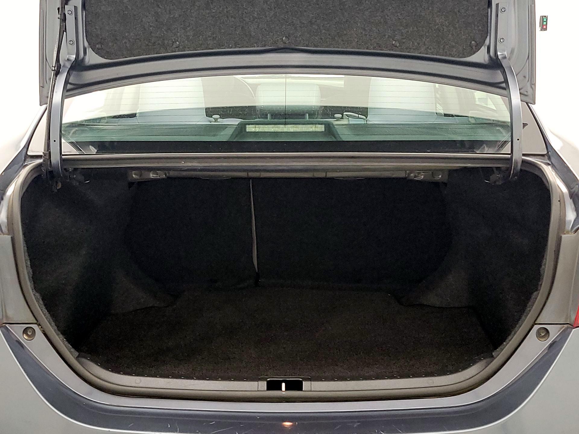 Thumbnail: 2015 Toyota Corolla - 20