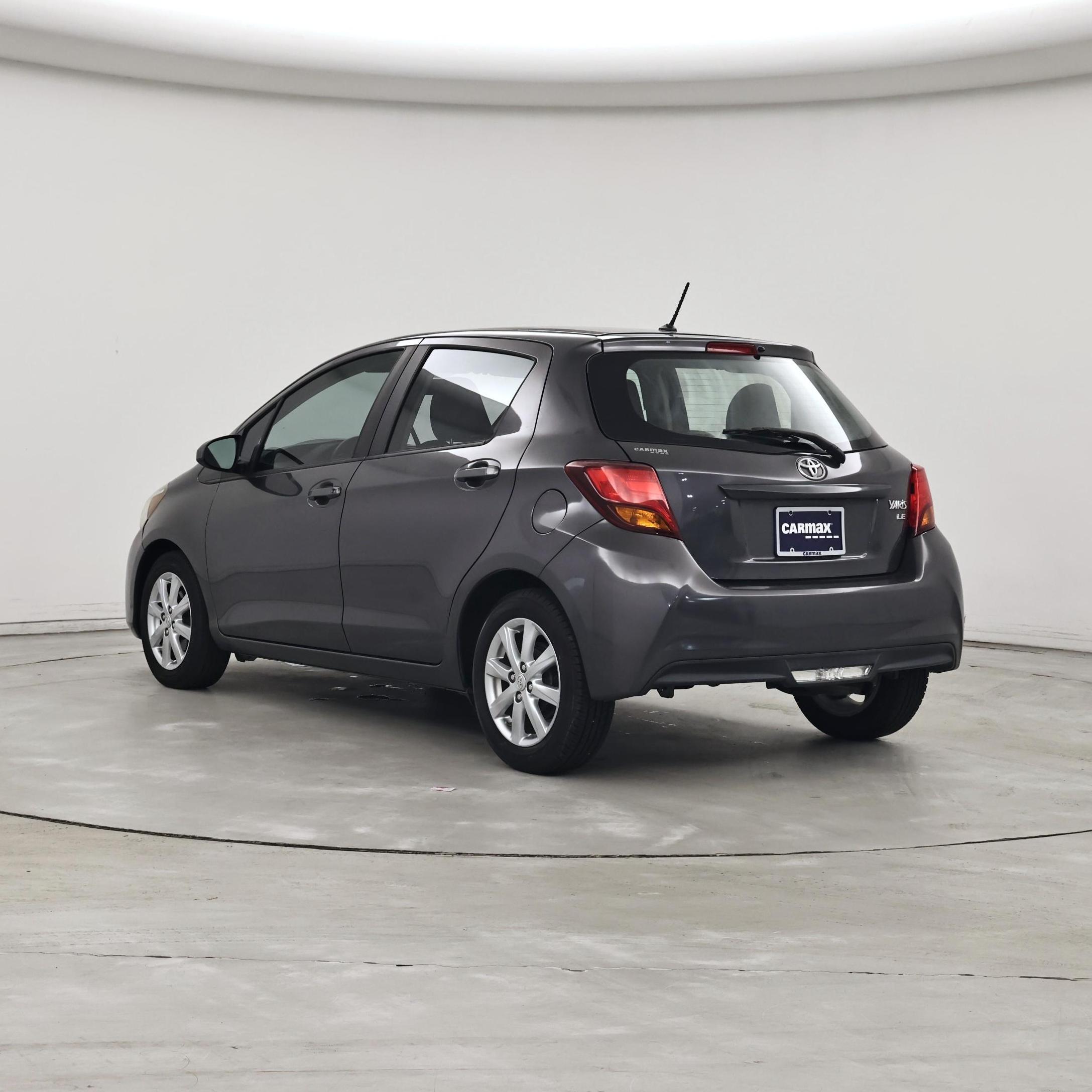 Thumbnail: 2015 Toyota Yaris - 2