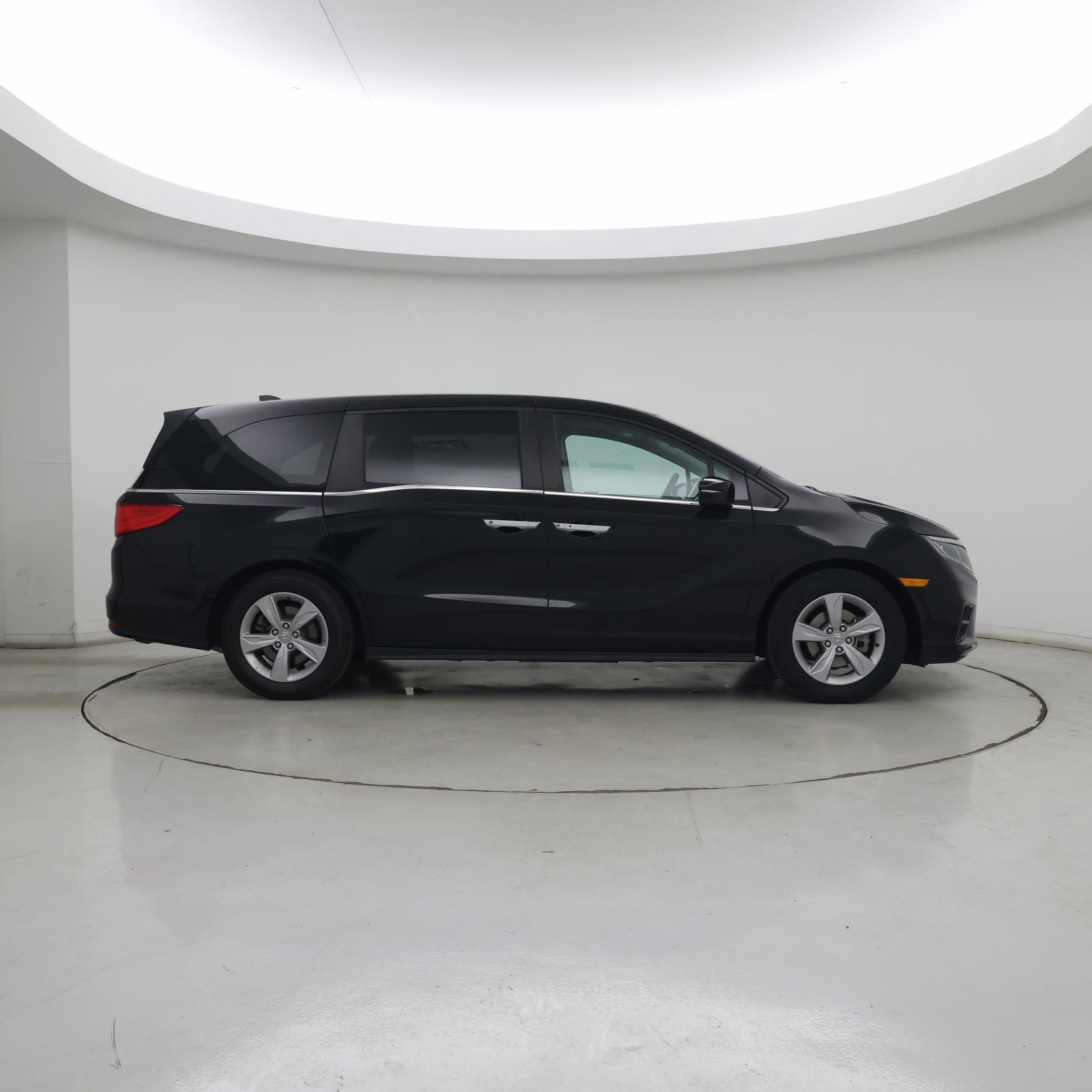 Thumbnail: 2019 Honda Odyssey - 7