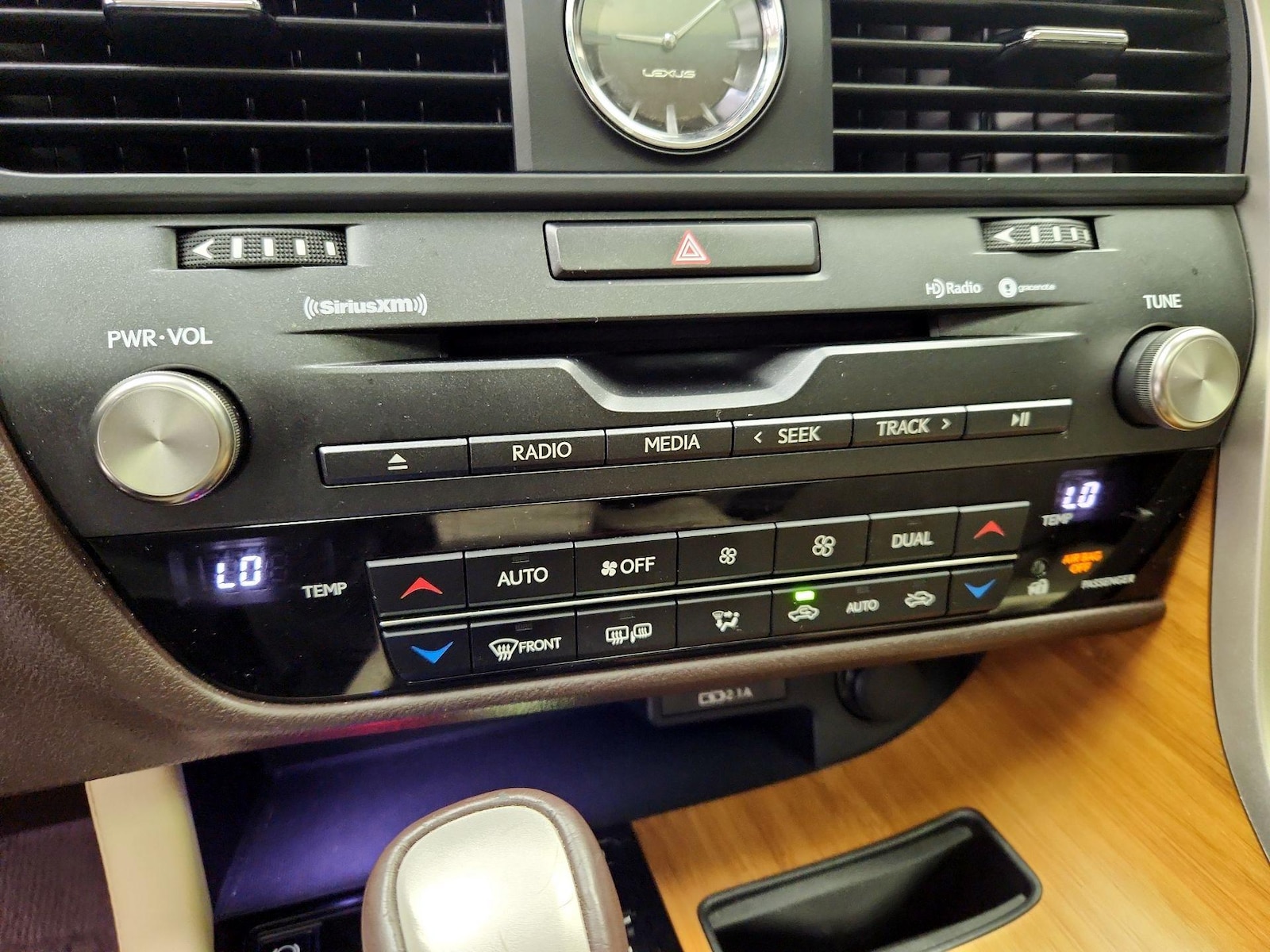 2020 Lexus RX 350 - Photo 18