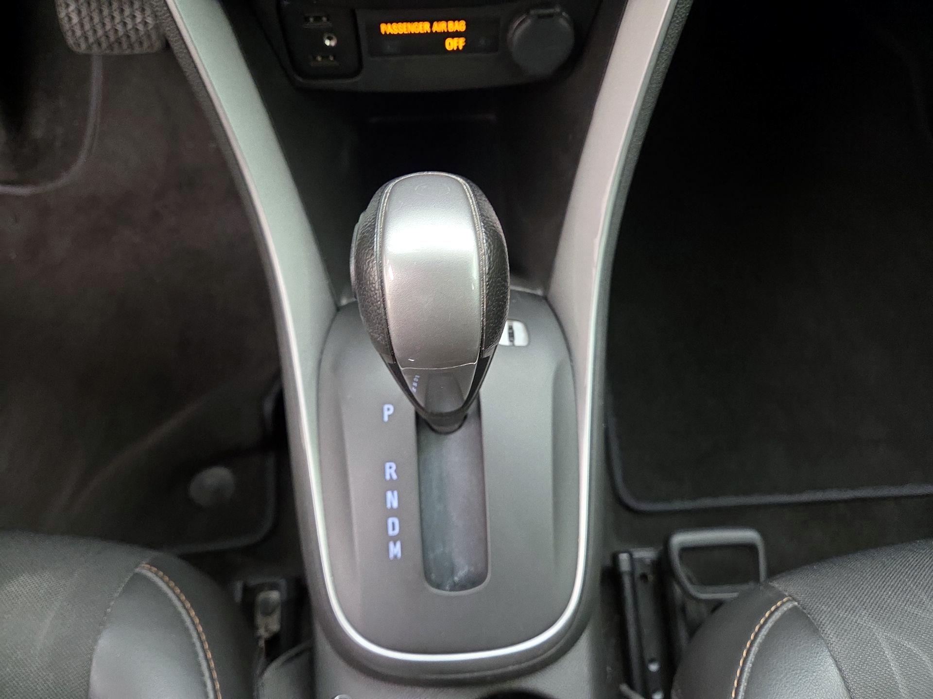Thumbnail: 2020 Chevrolet Trax - 17