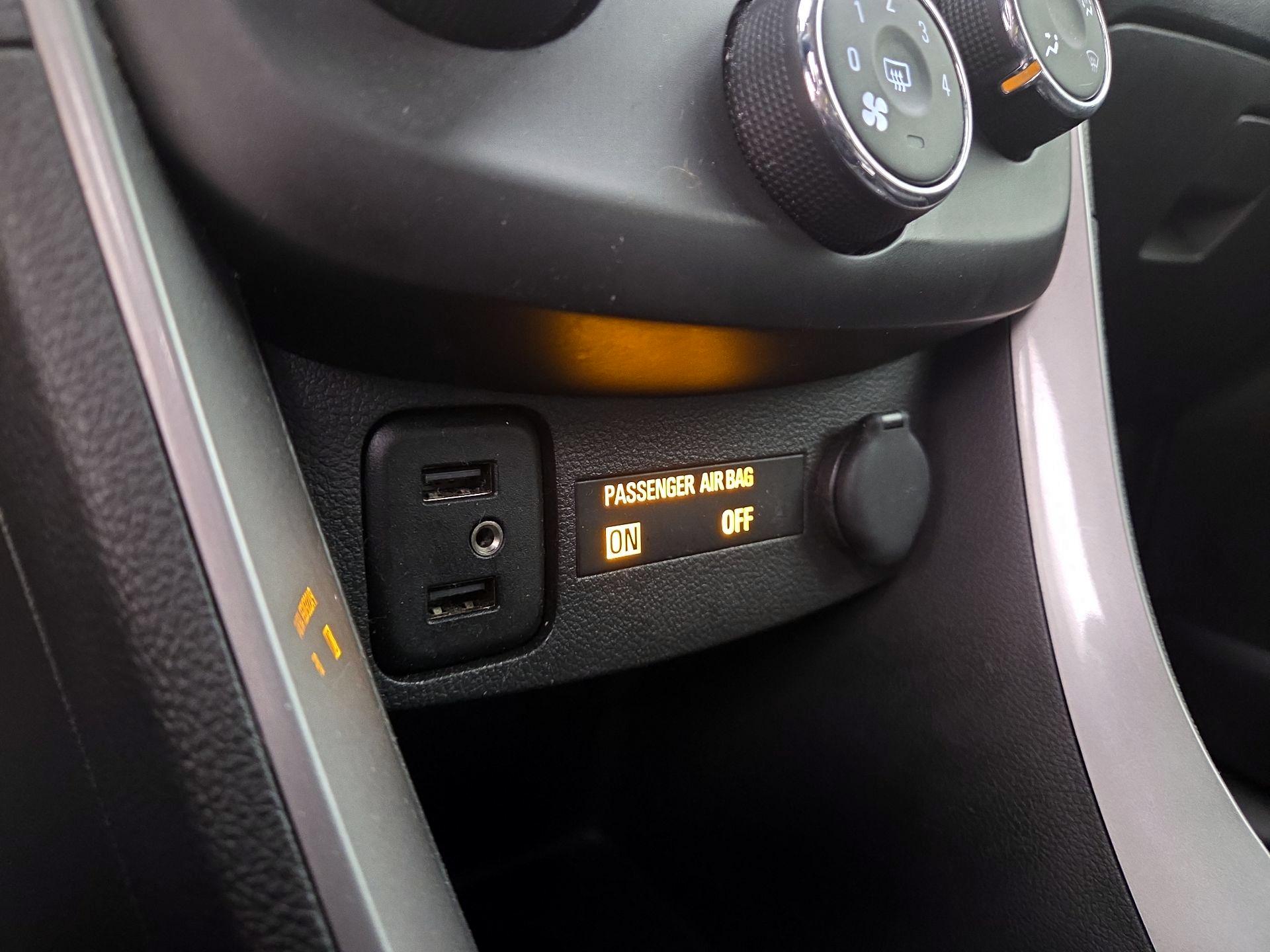 Thumbnail: 2020 Chevrolet Trax - 18
