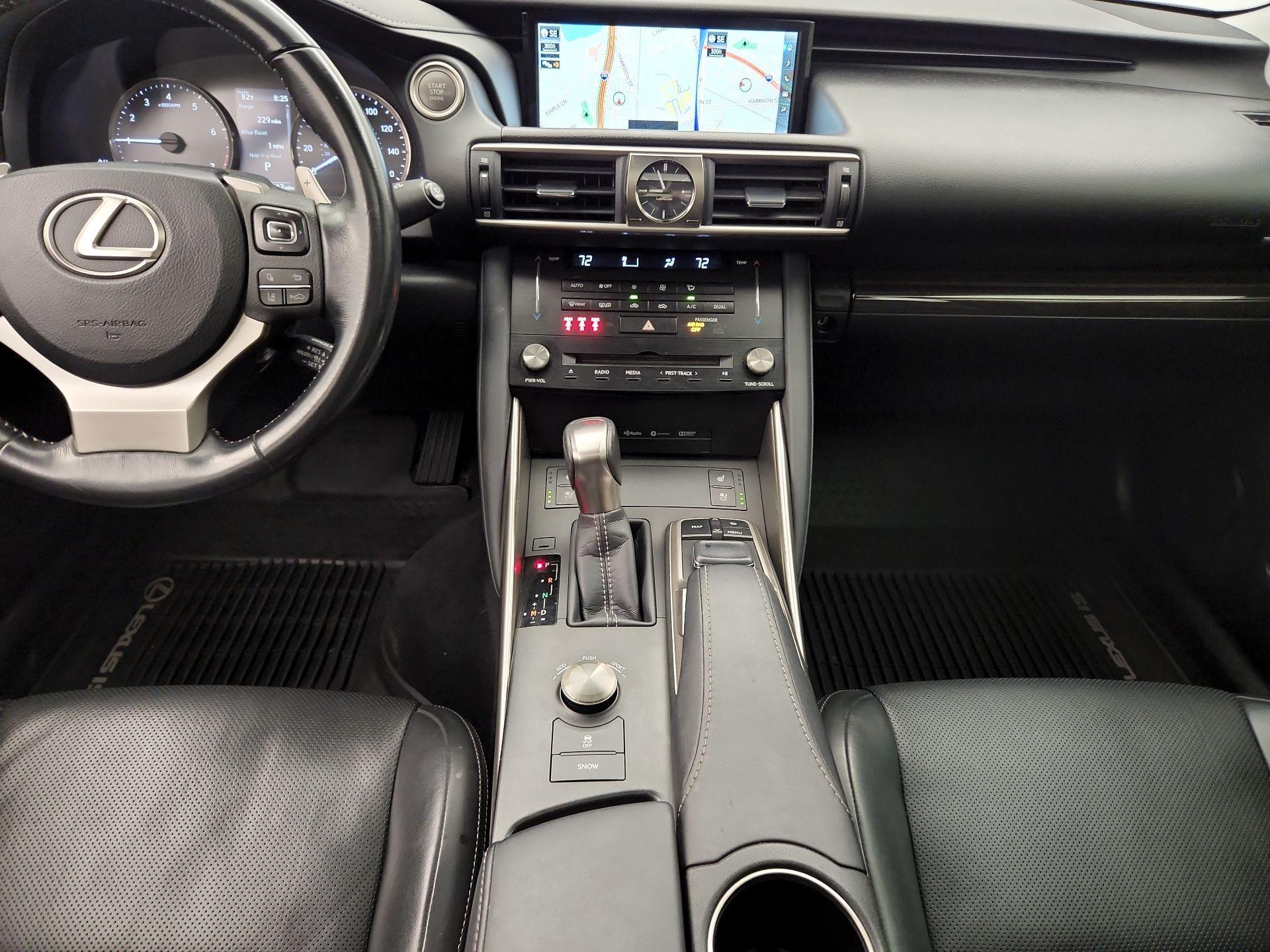 Thumbnail: 2017 Lexus IS - 18