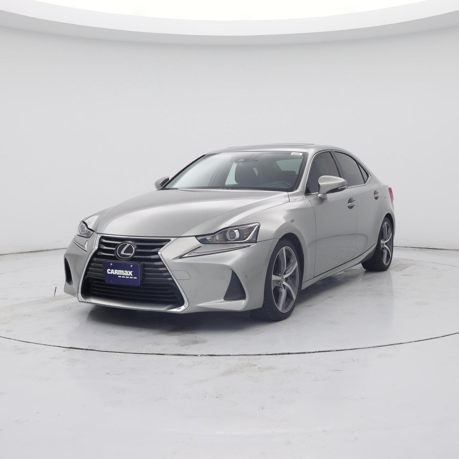 Thumbnail: 2017 Lexus IS - 4