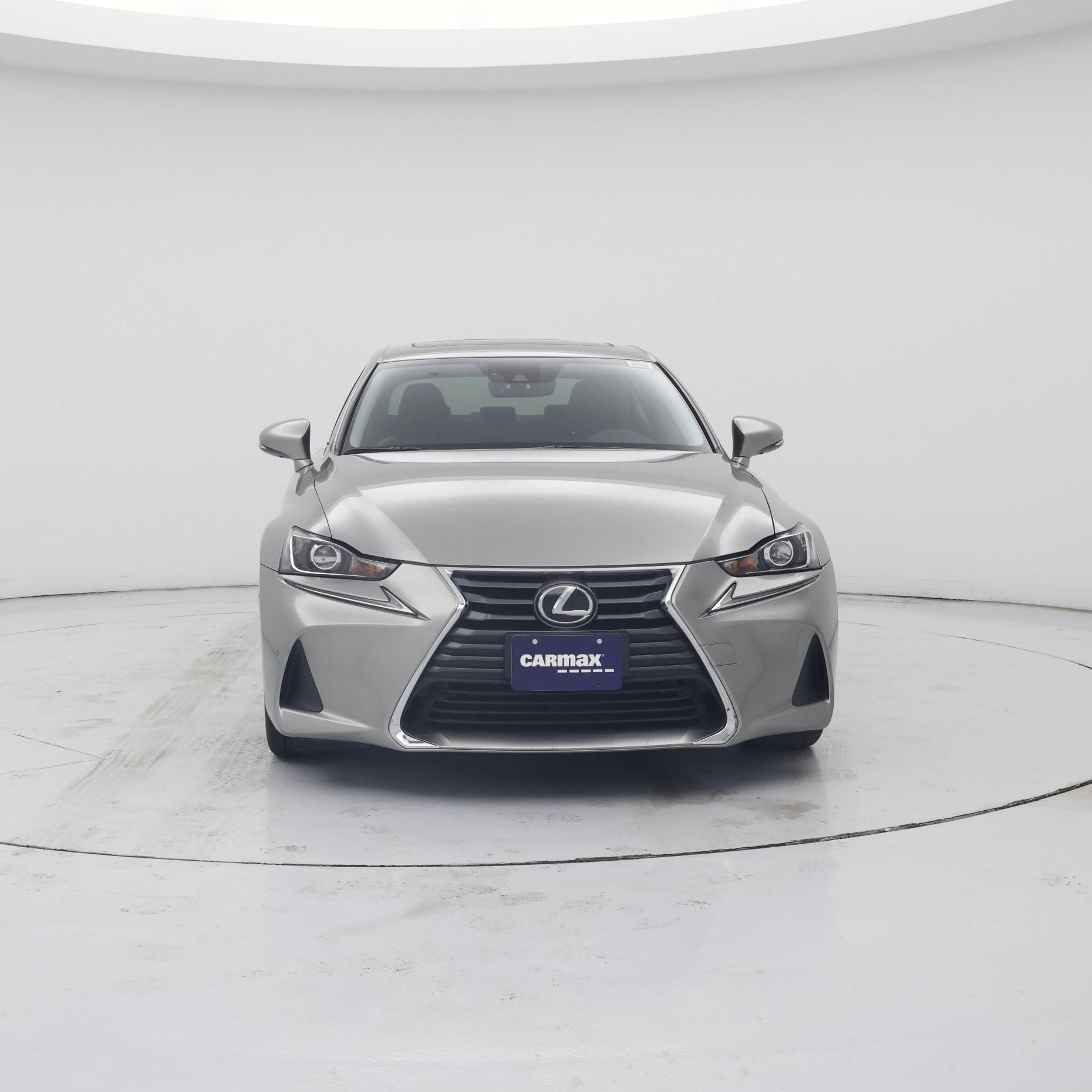 Thumbnail: 2017 Lexus IS - 5