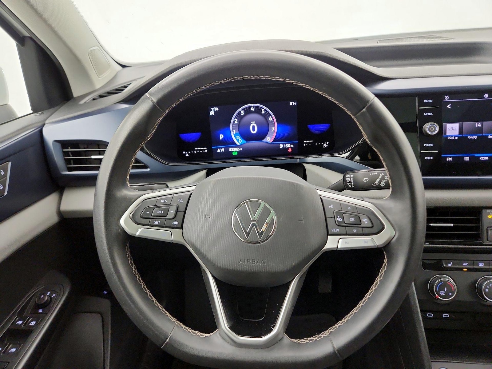 2022 Volkswagen Taos SE - Photo 11