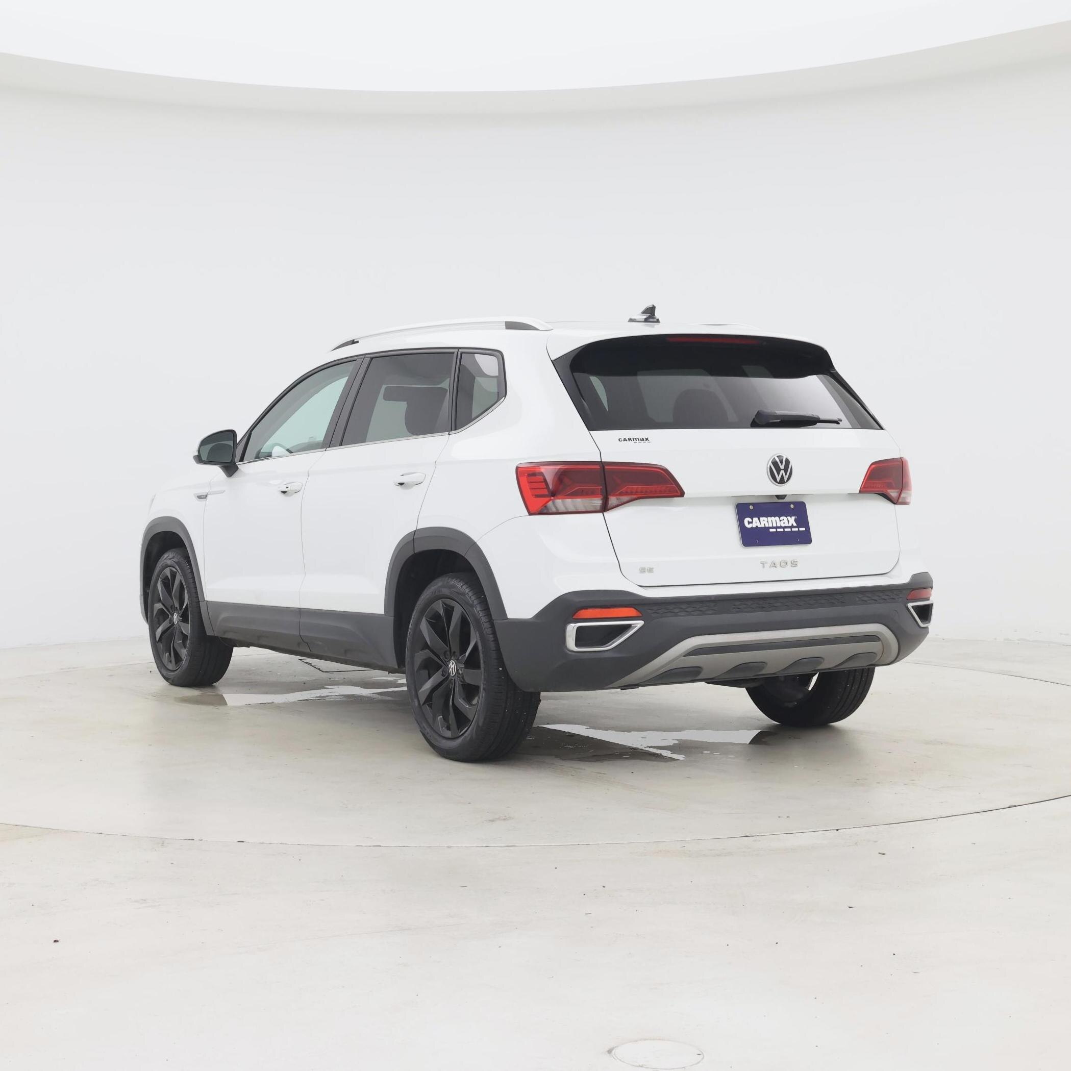 Thumbnail: 2022 Volkswagen Taos - 2