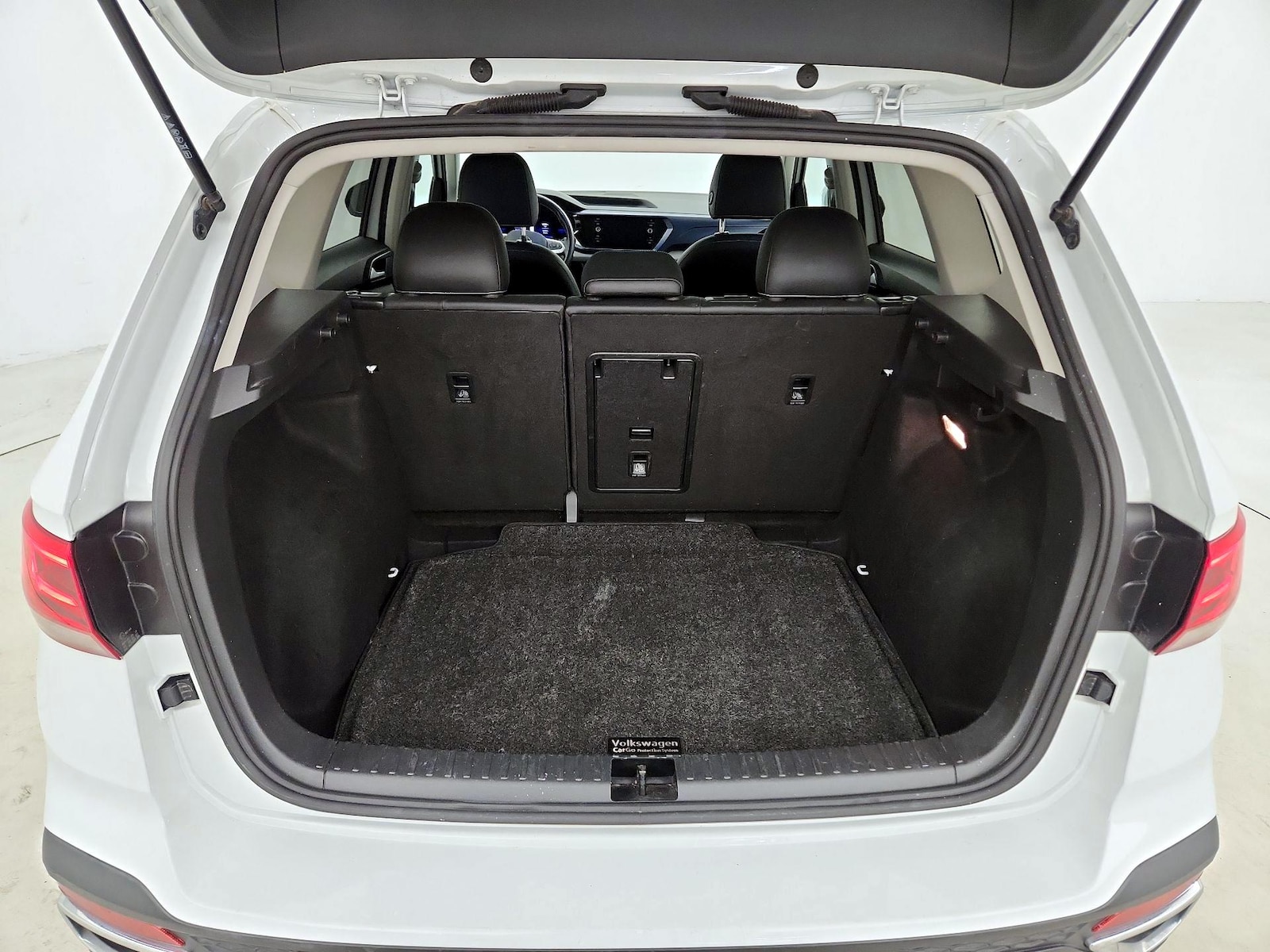 2022 Volkswagen Taos SE - Photo 22